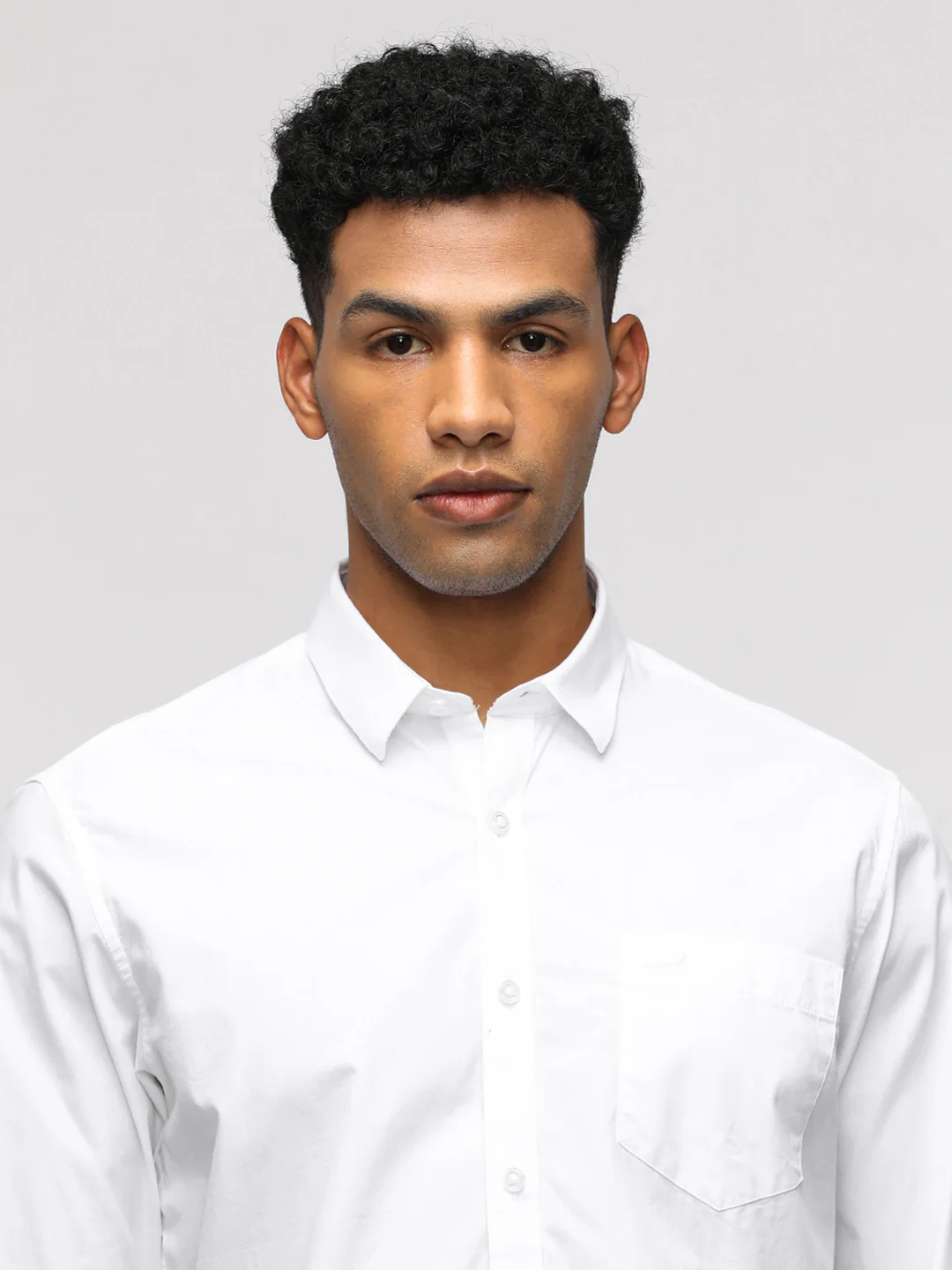 Comfort Fit White Shirt for Sporty Comfort