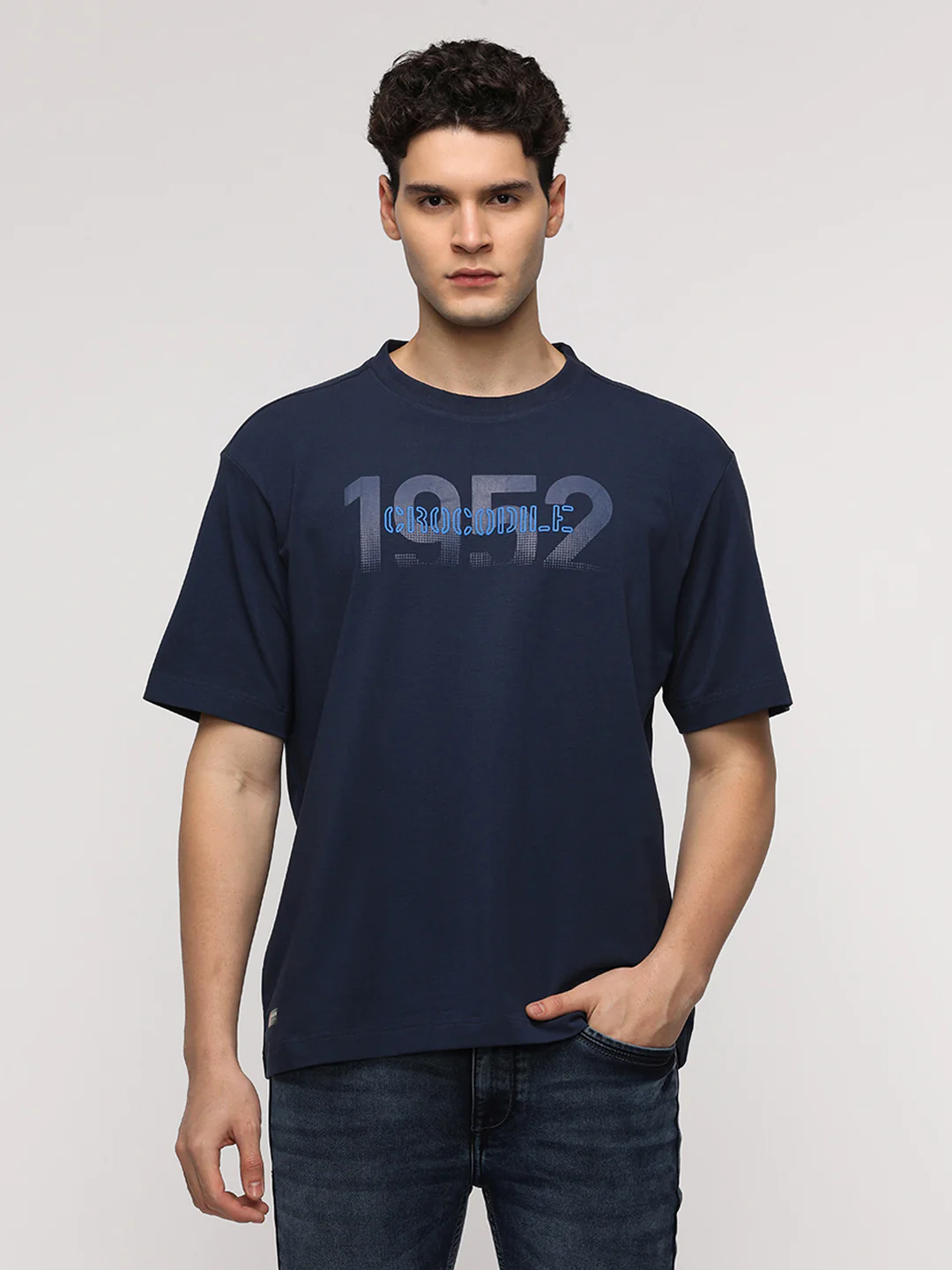 Oversize Chest Graphic T-Shirt in Navy