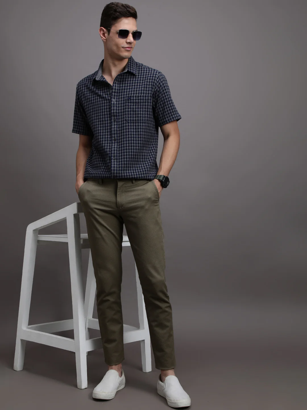 Casual Olive Green Solid Slim Fit Trouser