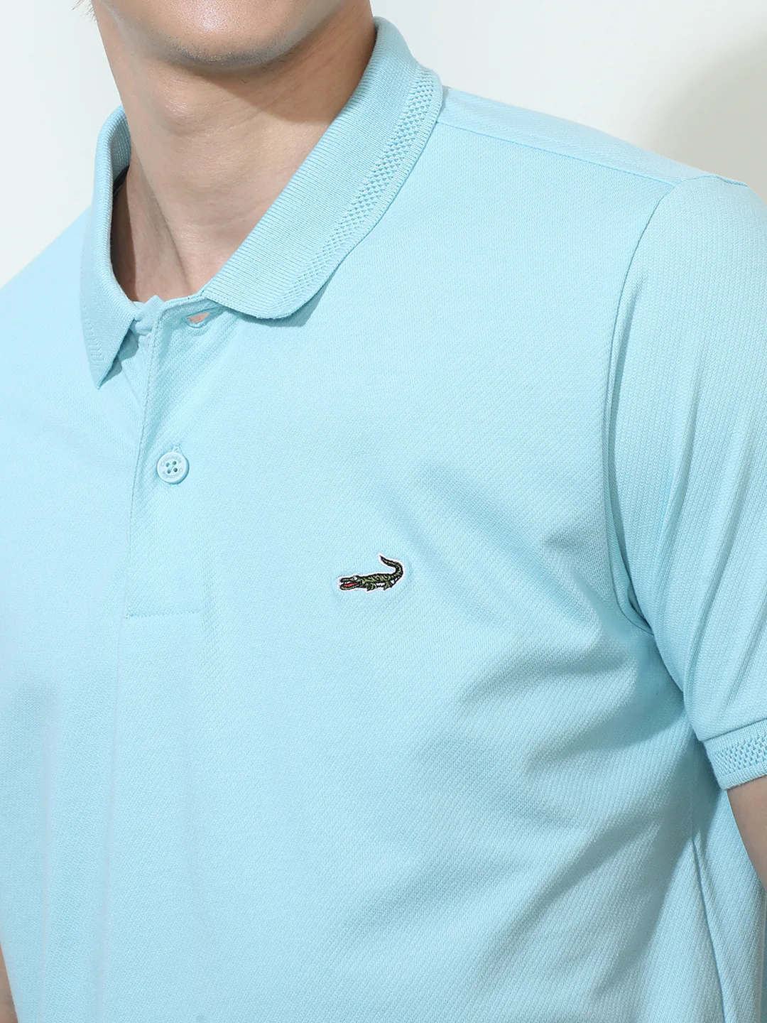 Blue Solid Half Sleeve Casual Polo T-Shirt