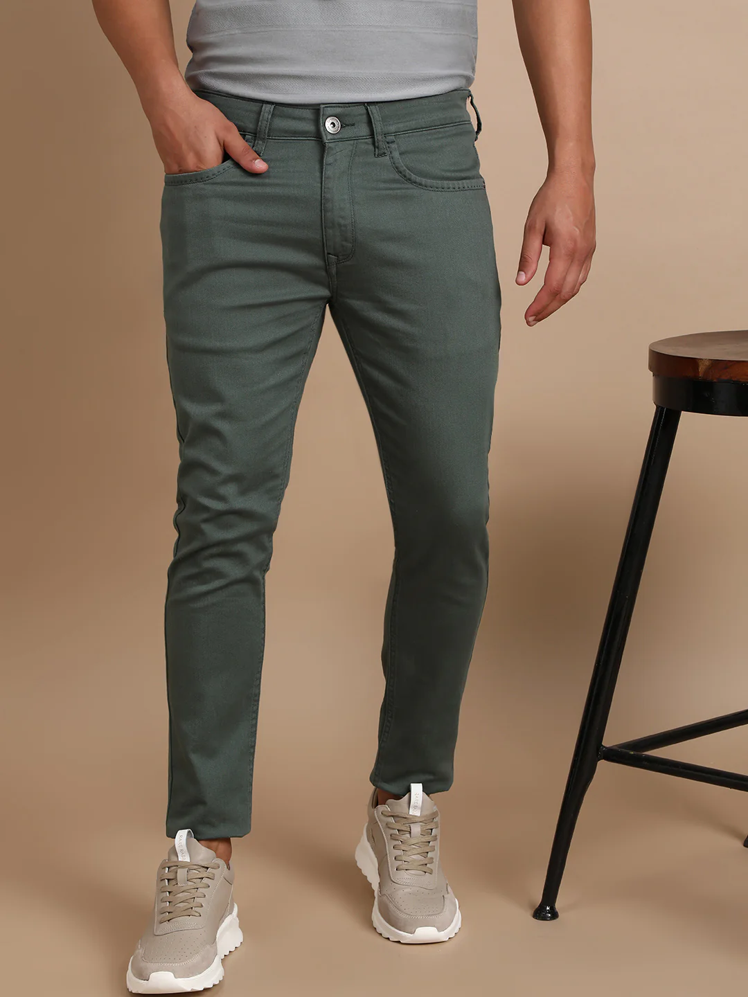 Olive Green Solid Mid Rise Slim Fit Jean
