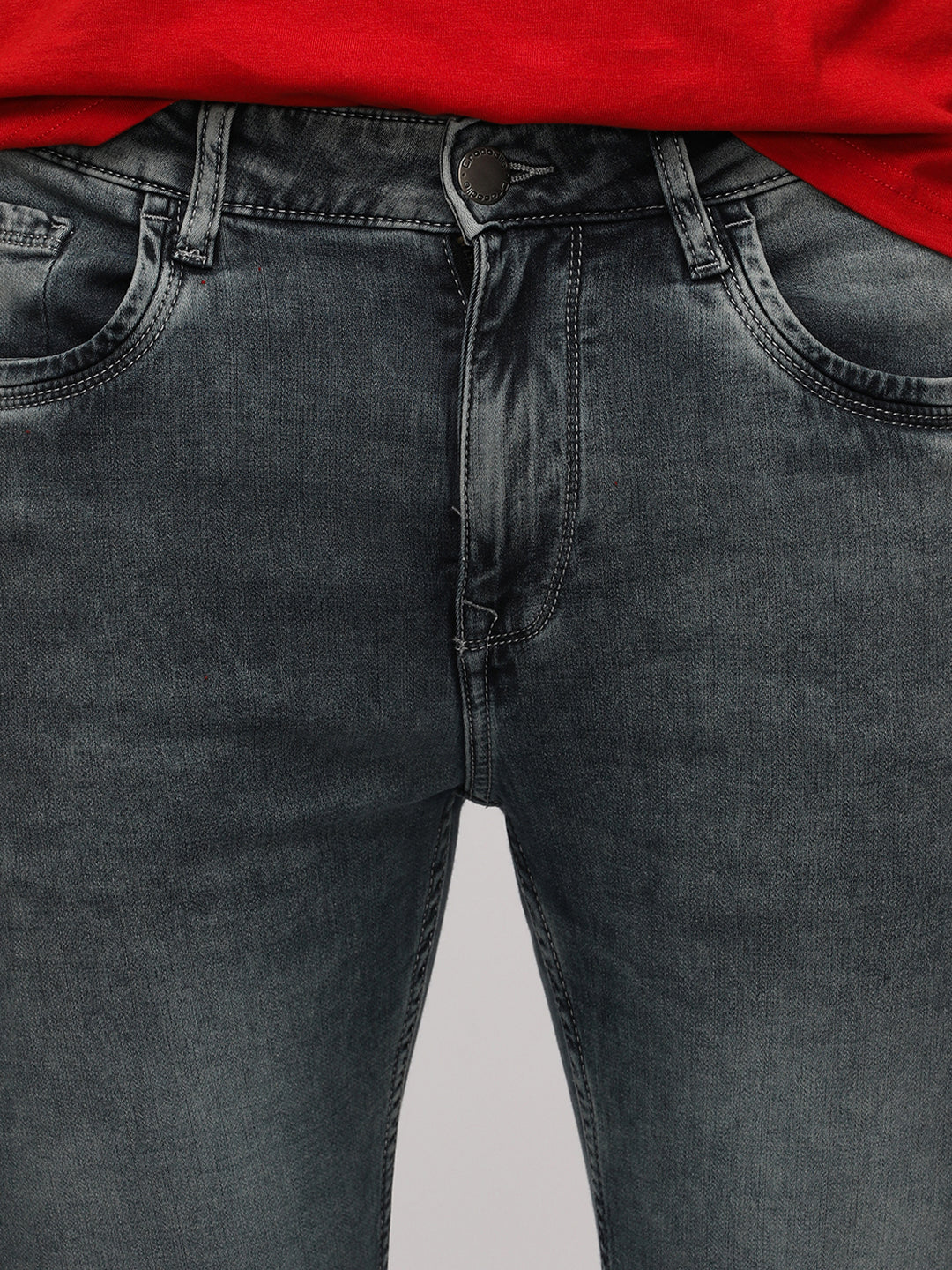 Slim Fit Signature Tint Denim for Trendy Outfits