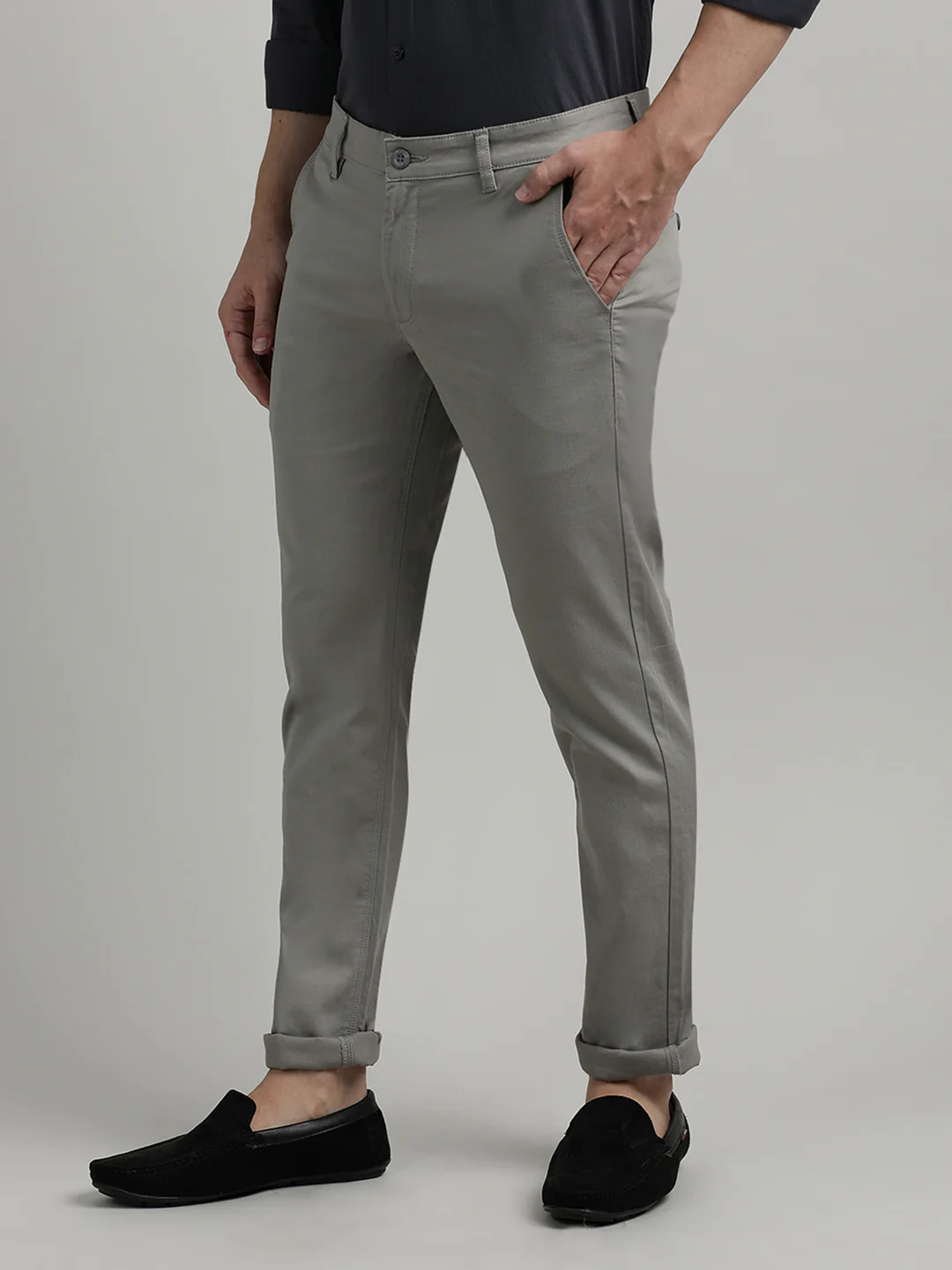 Grey Solid Slim Fit Trouser