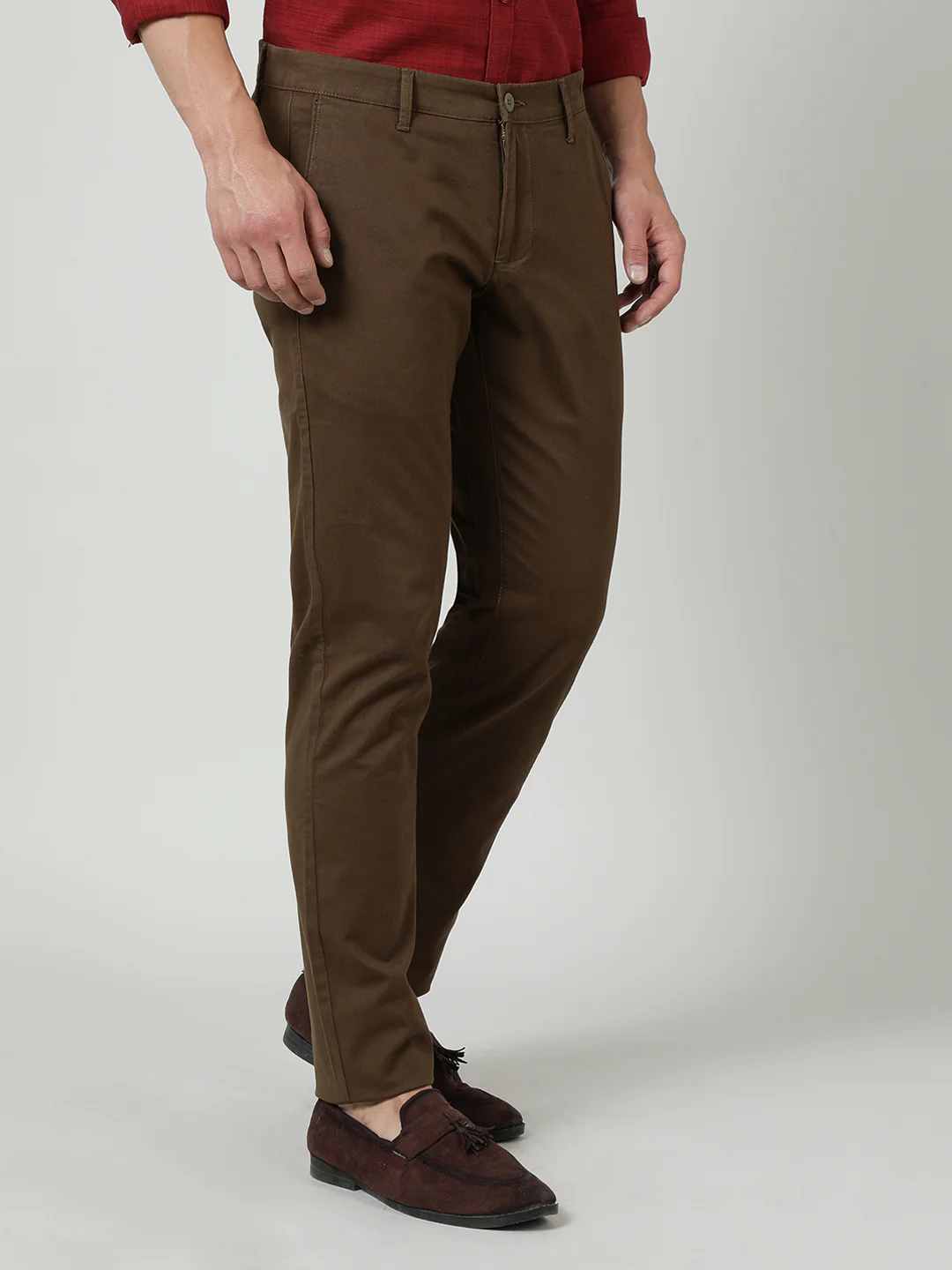 Trim Fit Trousers in Twill Brown