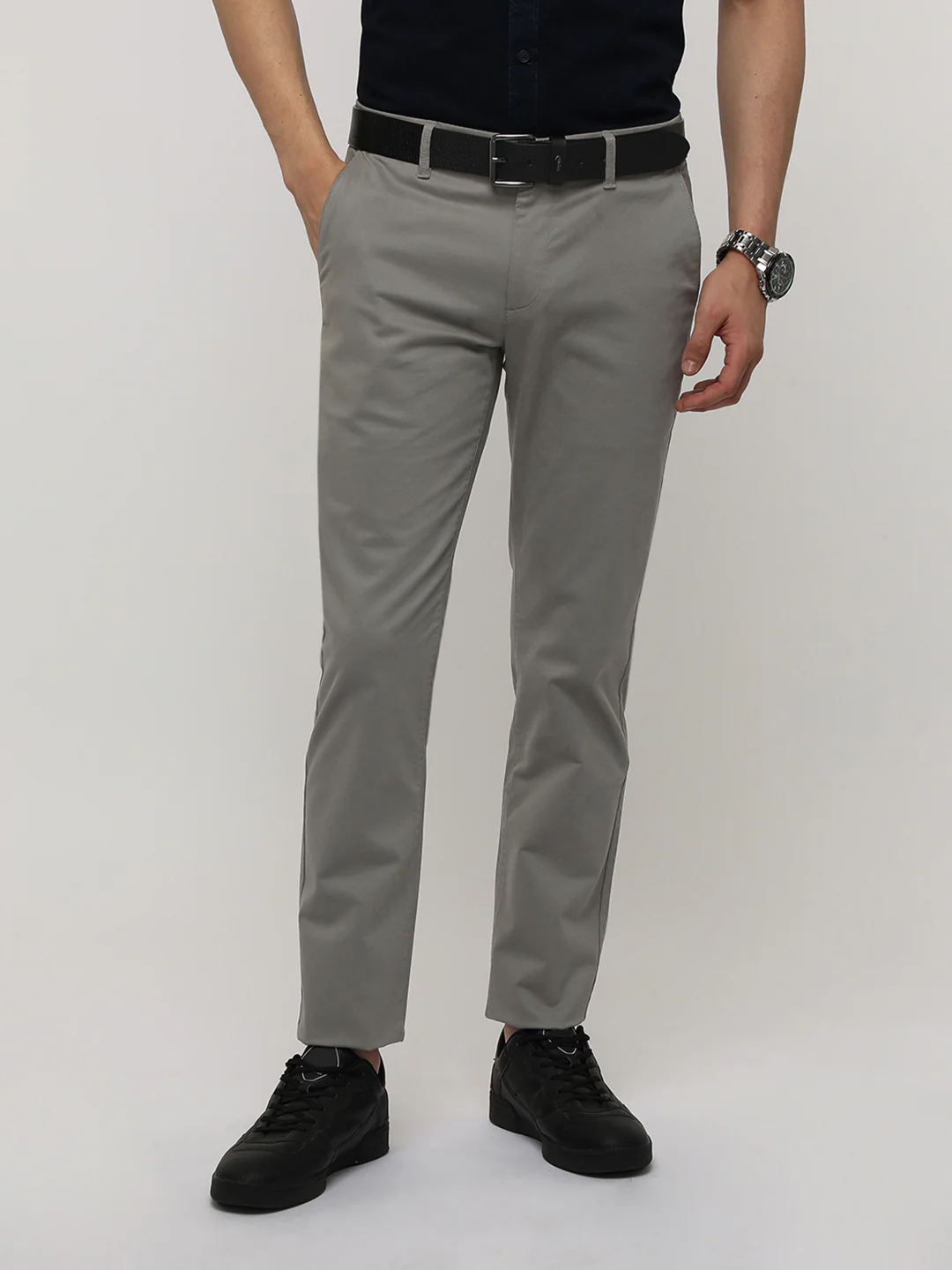 Slim Fit Beige Trouser for Comfortable Wear