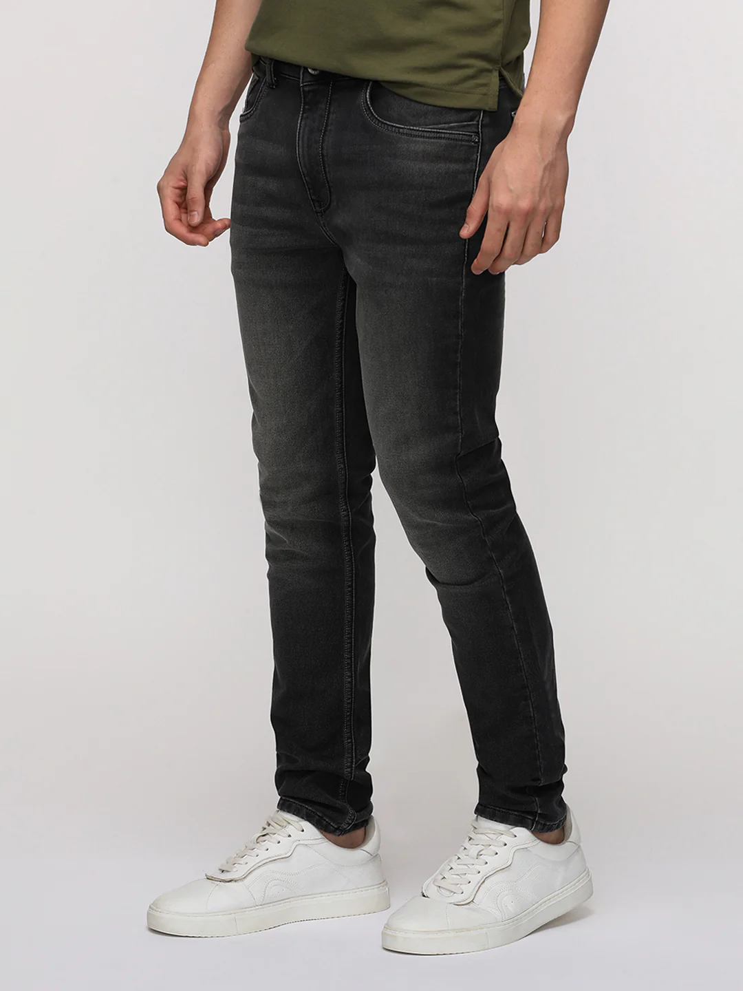 Slim Fit Dark Grey Denim for Sporty Style