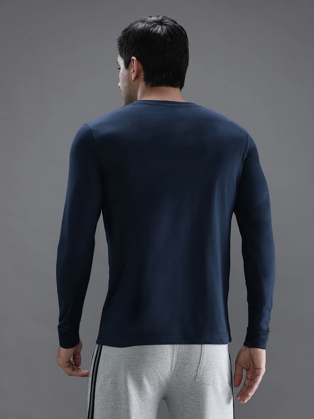 Casual Navy Solid T-Shirt