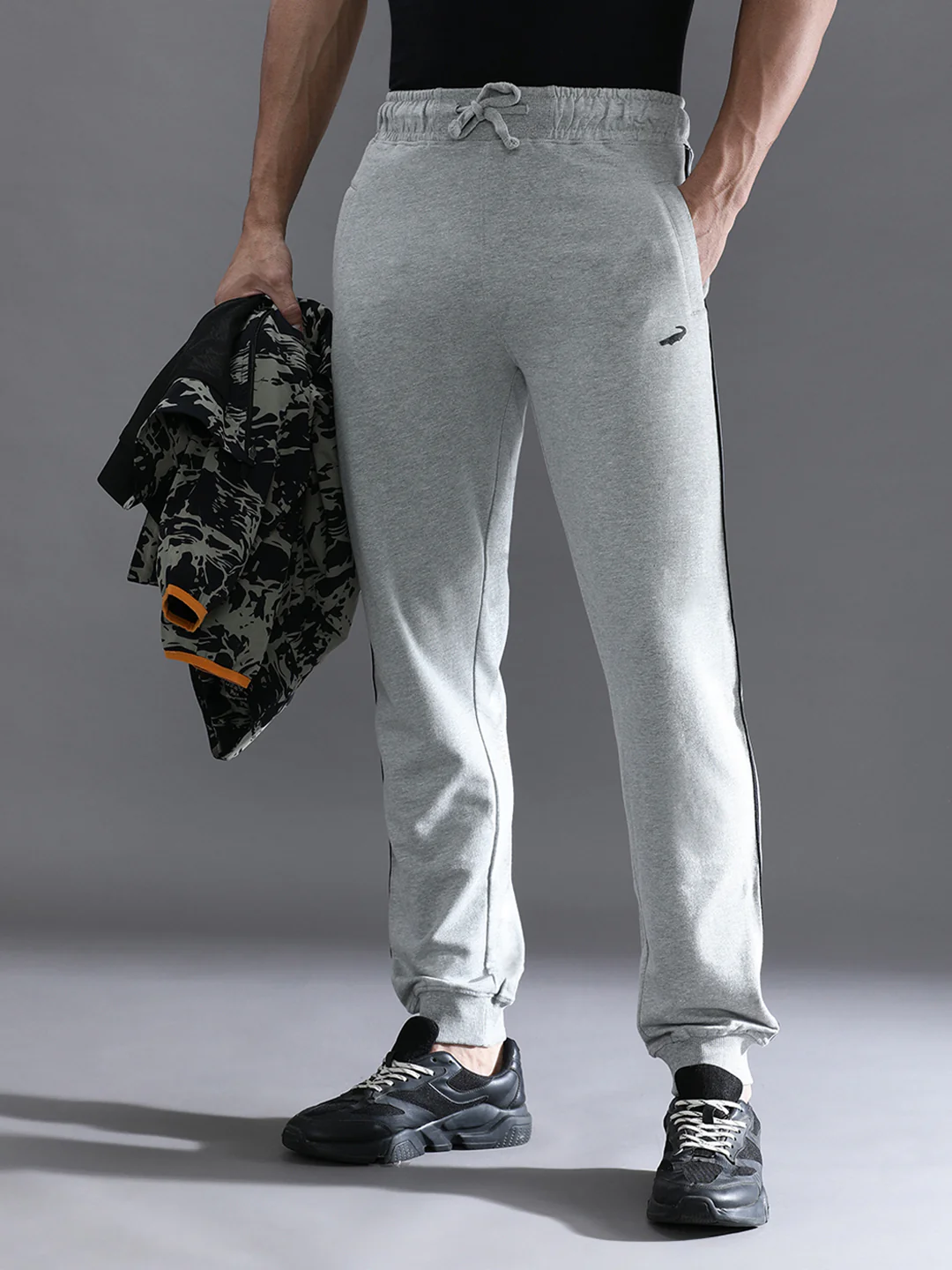 Solid Classic Fit Grey Melange Joggers