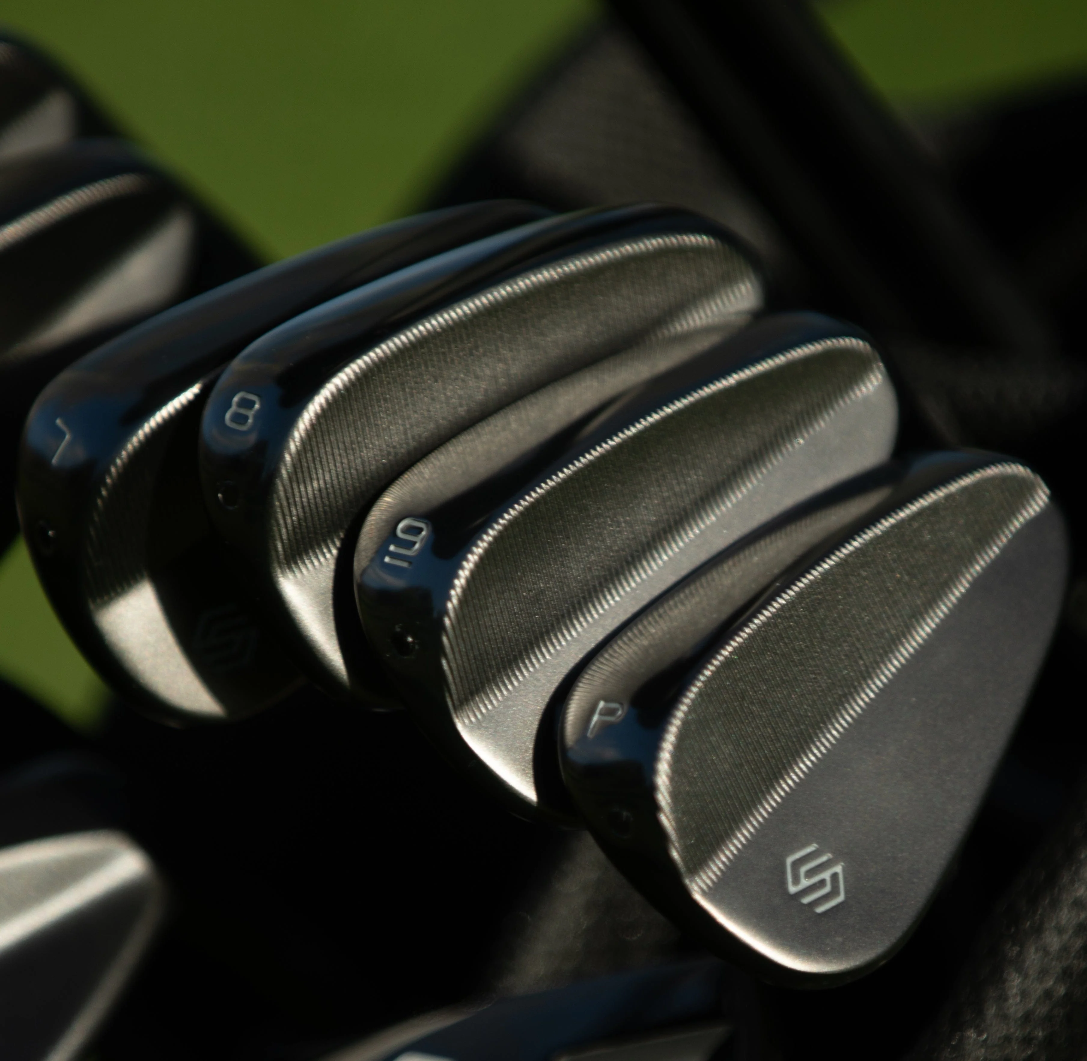 Compete Iron Set (4-PW)