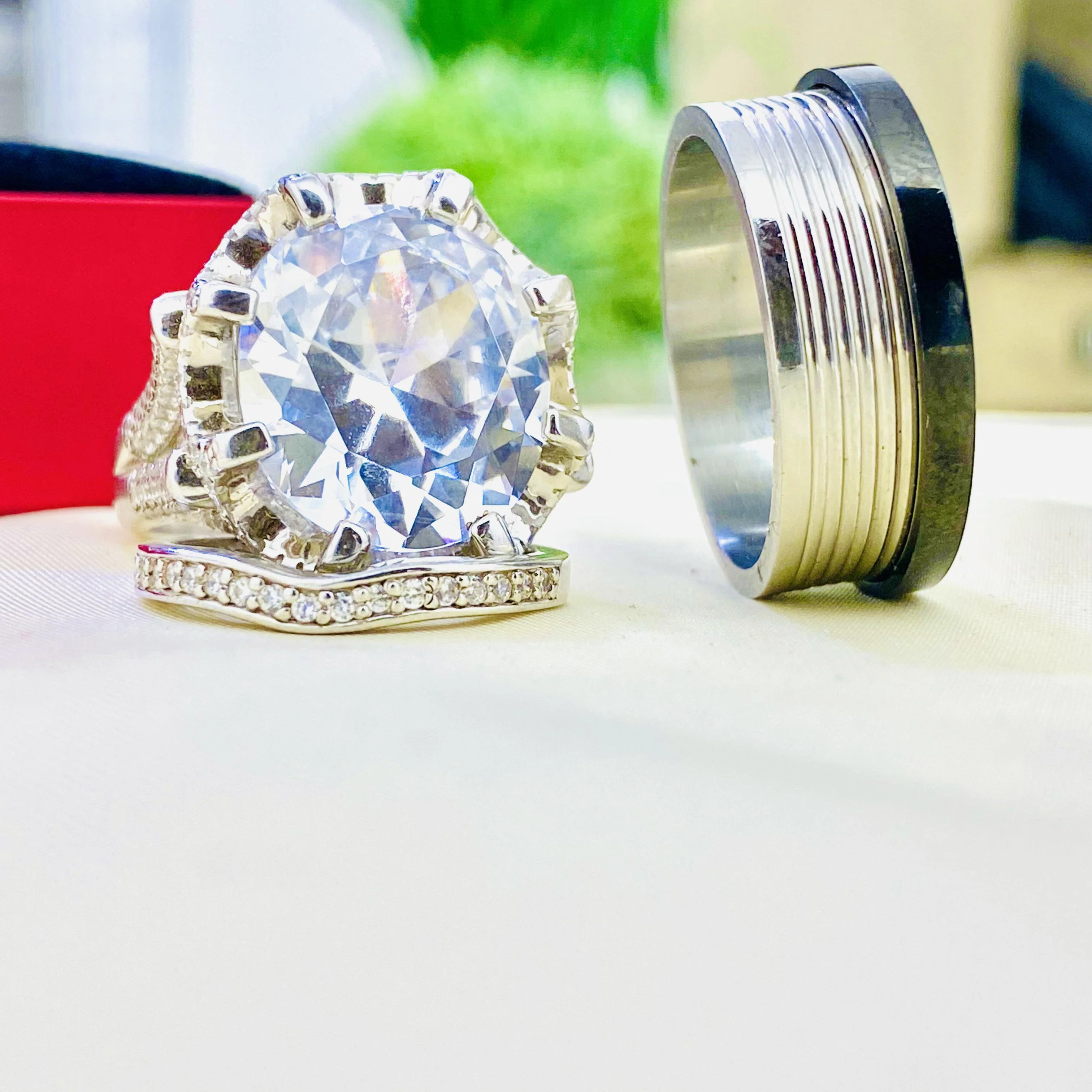 Milani Silver wedding set
