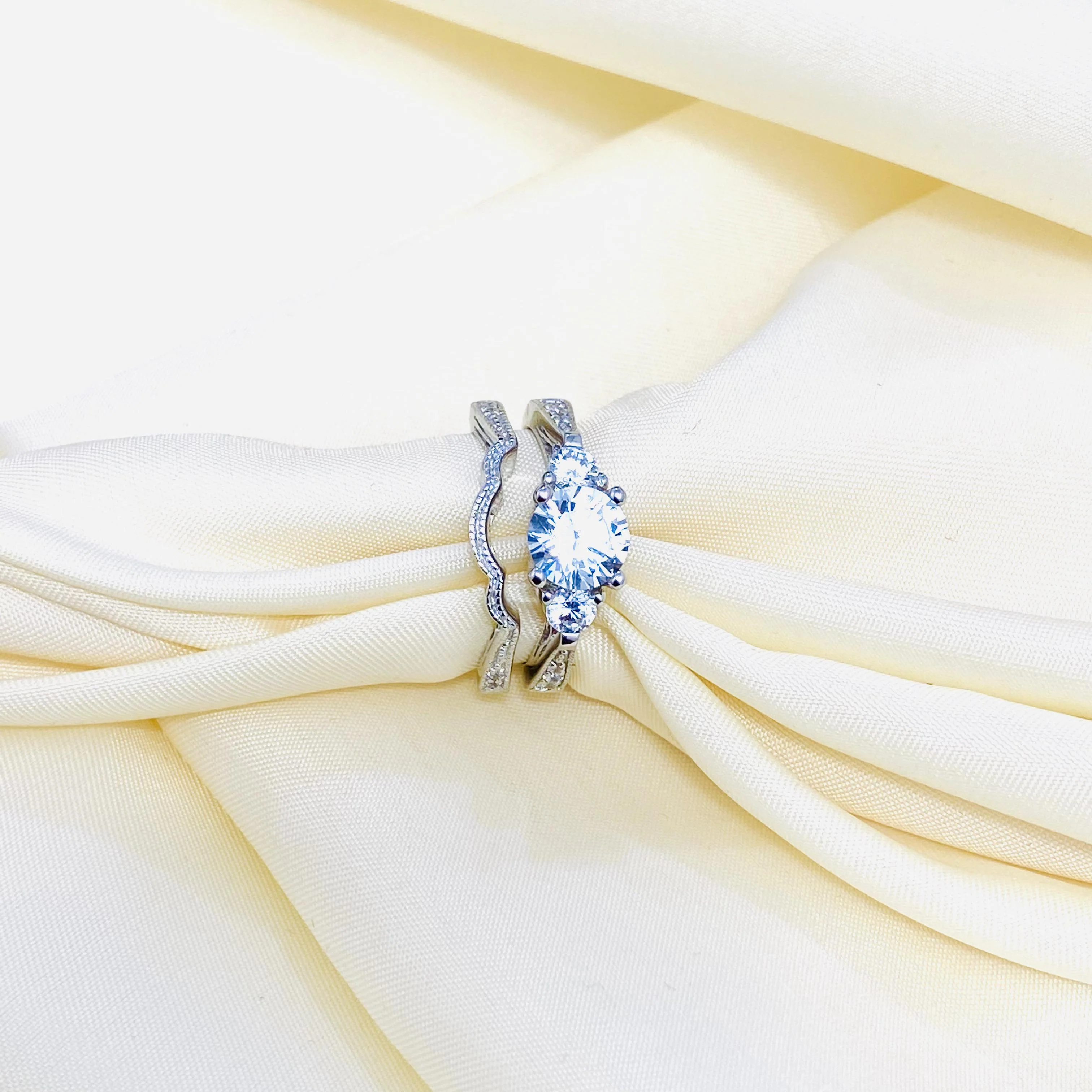 Stunning Silver Bridal set is the perfect set