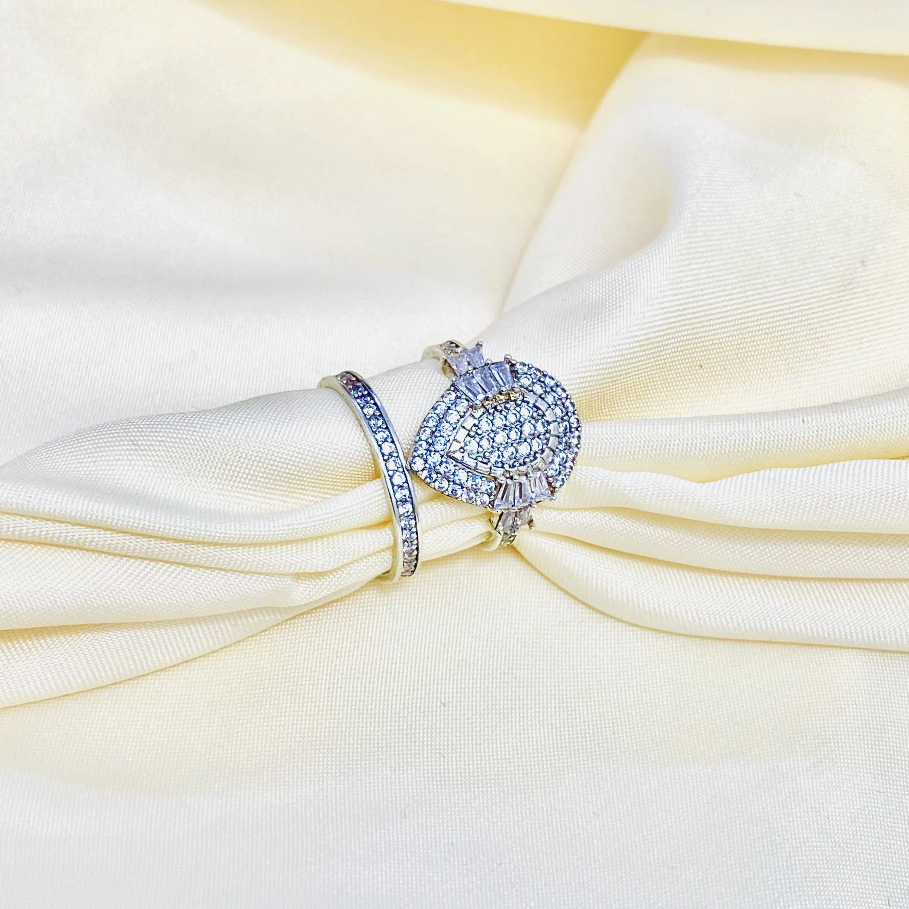 Stunning Silver Bridal set is the perfect set