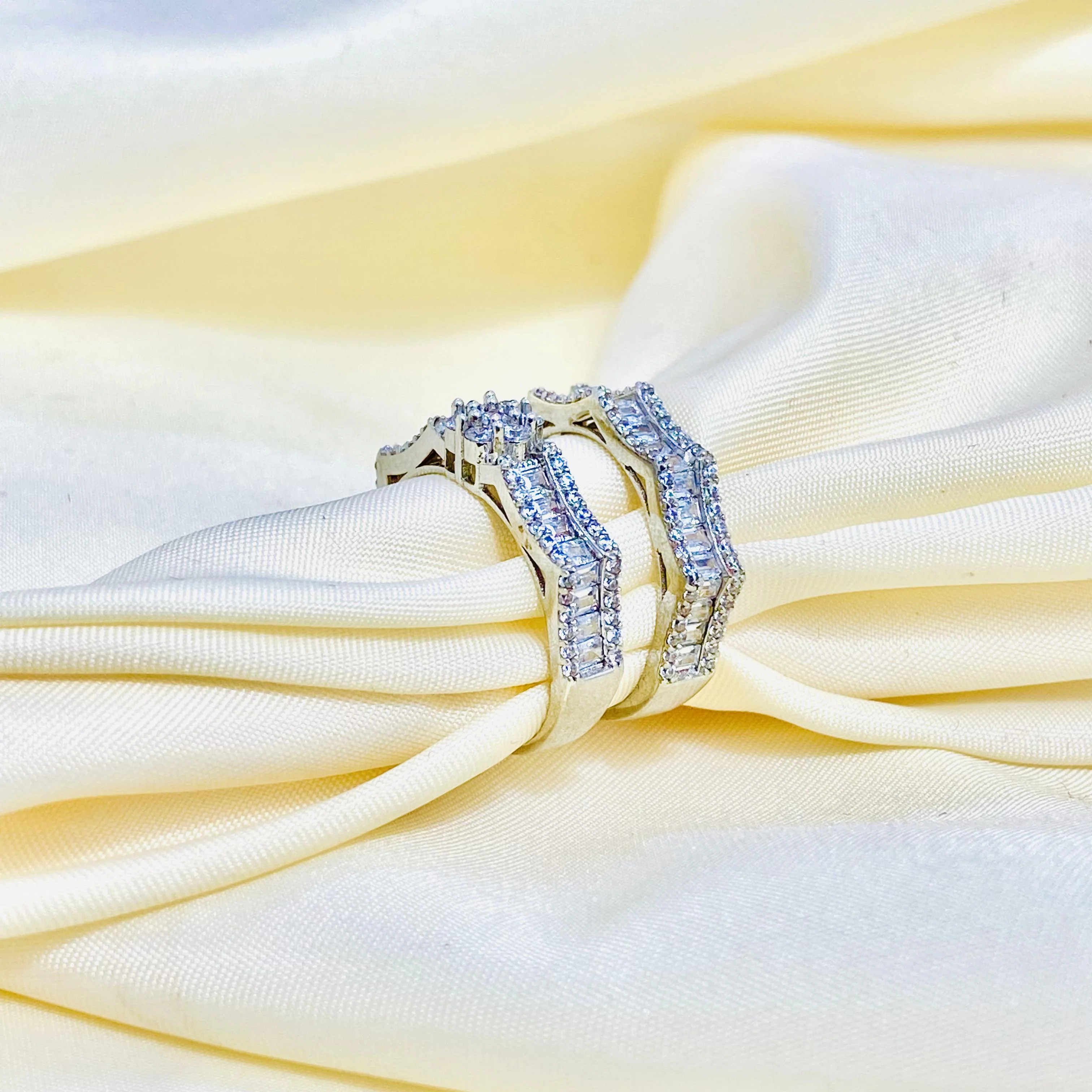 Stunning Silver Bridal set is the perfect set