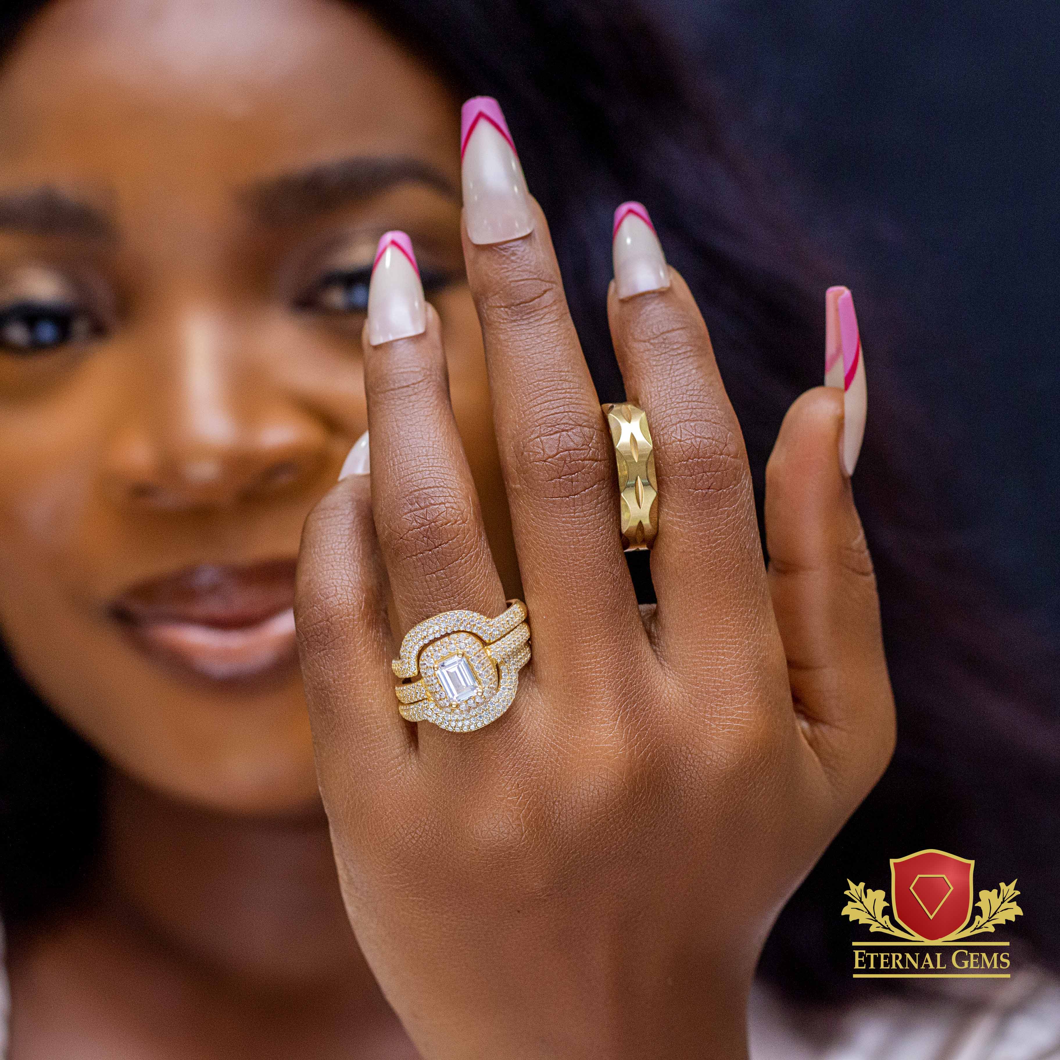 Dylan Exclusive 18 Karat Gold Wedding Set