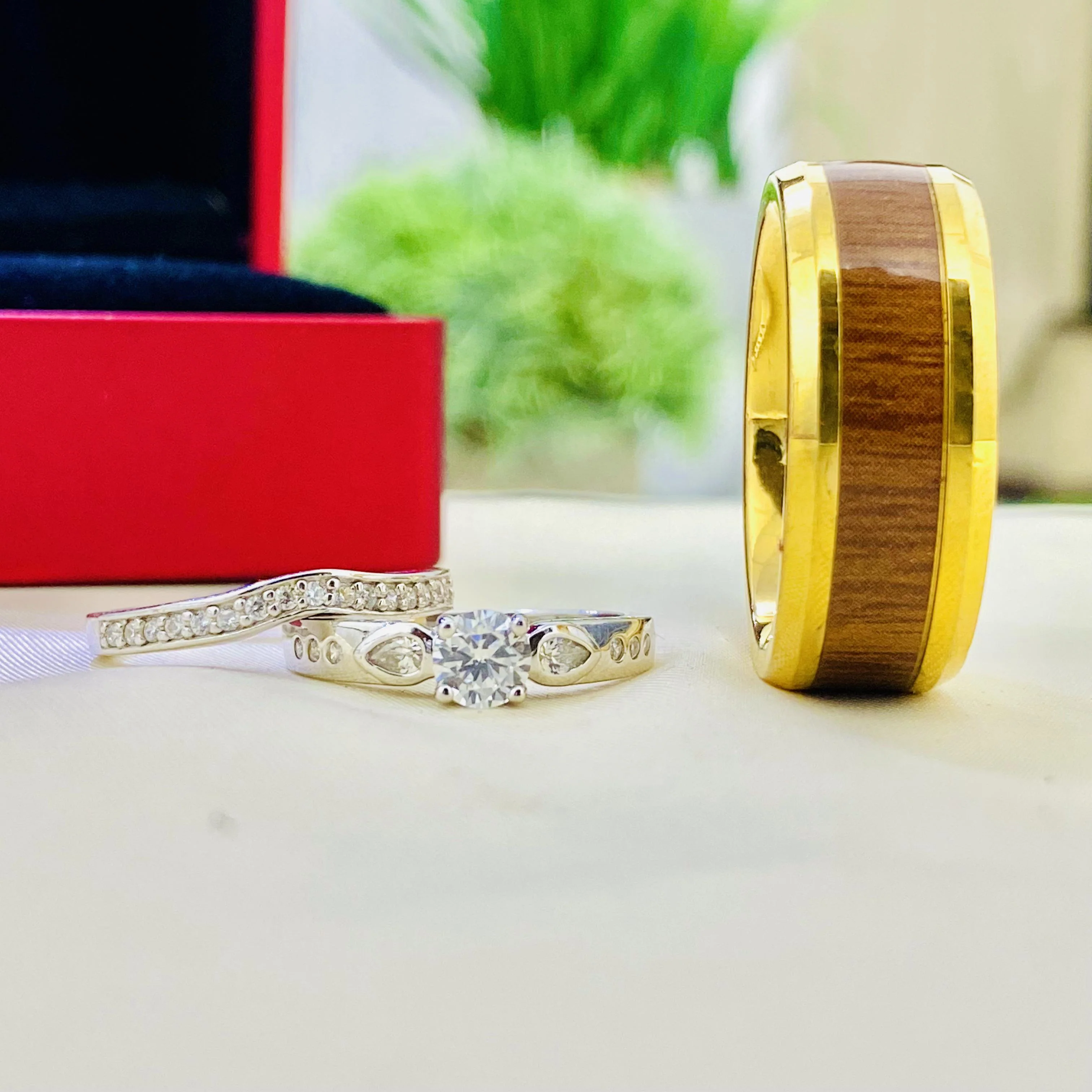 Faith Silver wedding set