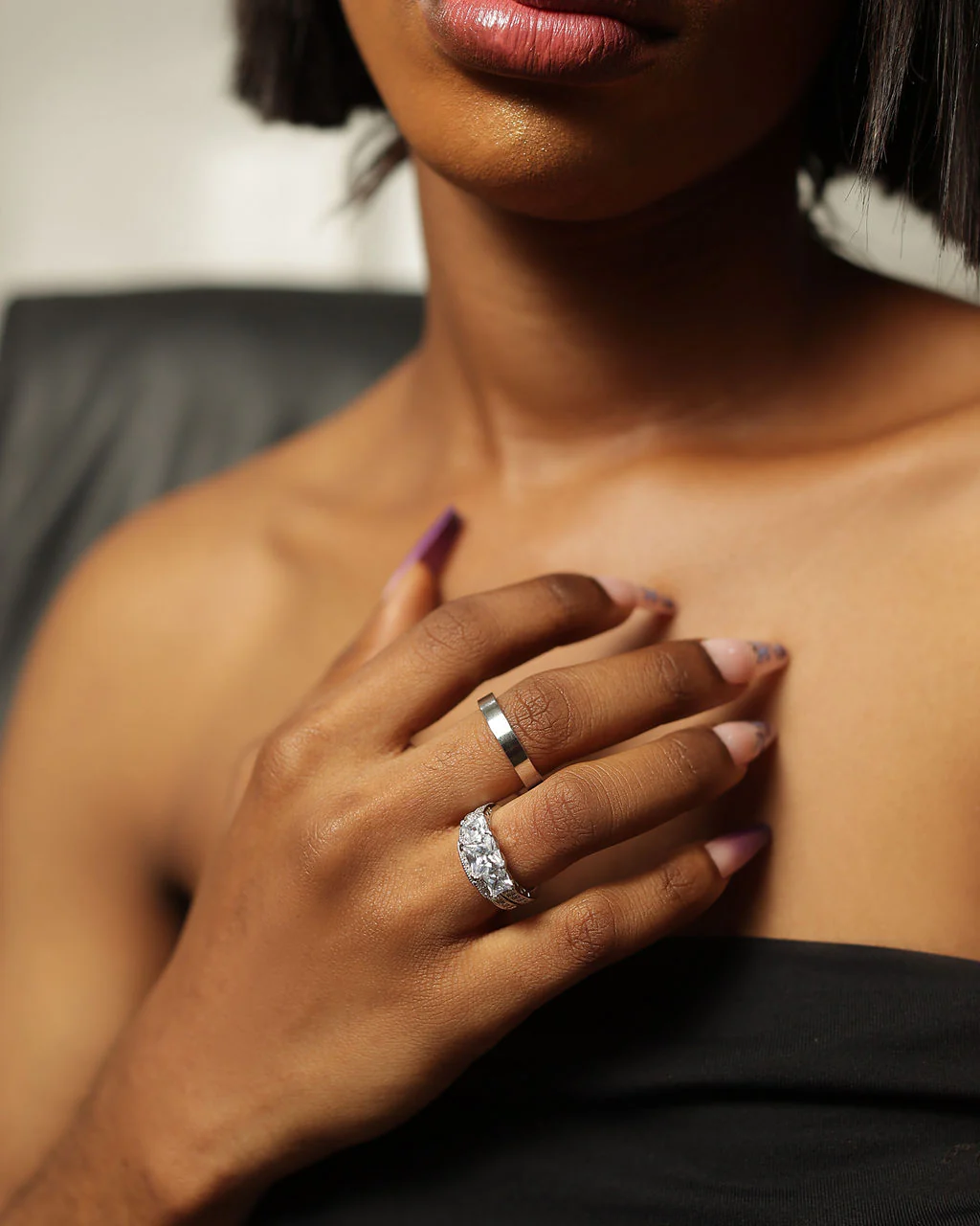Beautiful Silver Wedding set is the perfect set