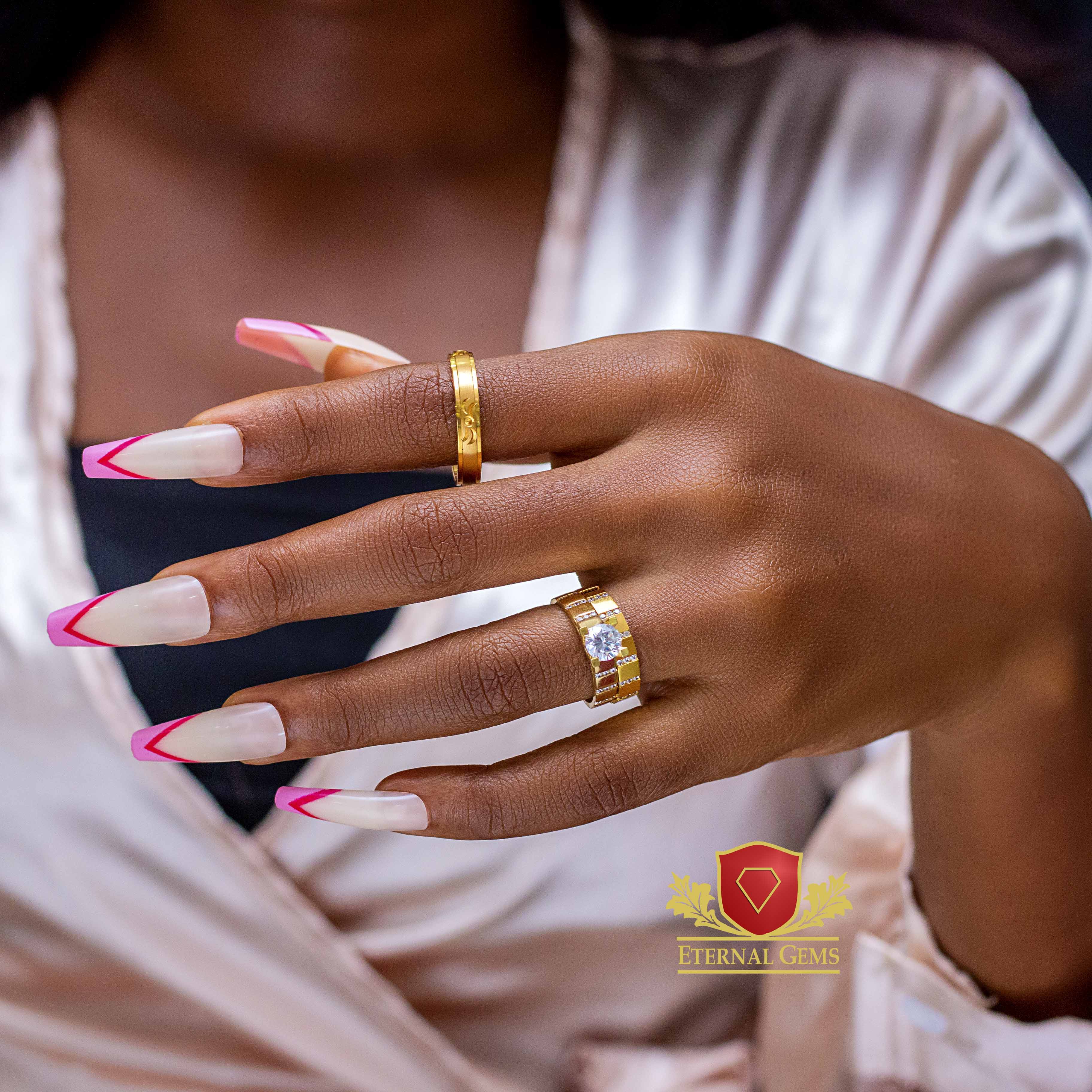 Braelynn Exclusive 18 Karat Gold Wedding Set