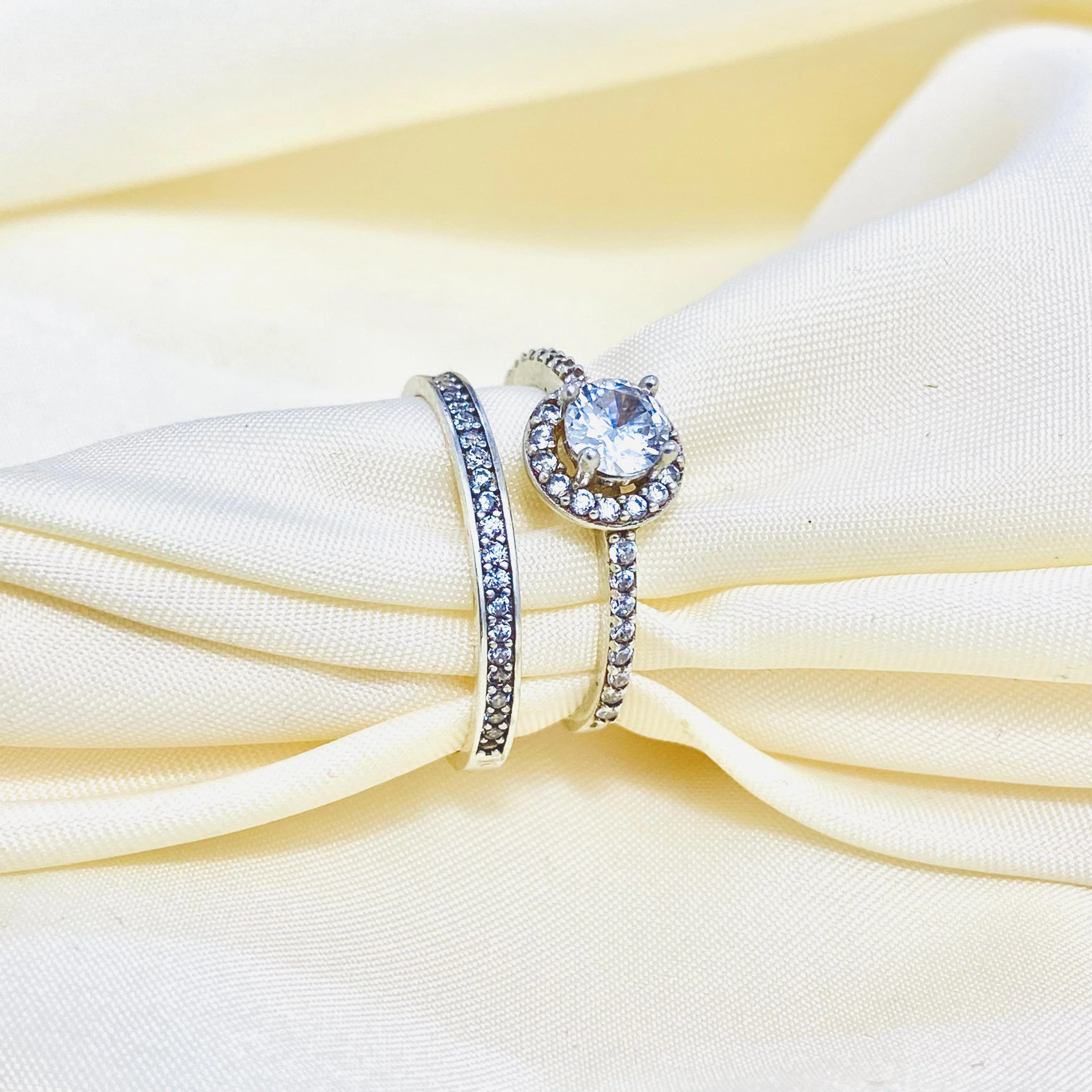 Stunning Silver Bridal set is the perfect set