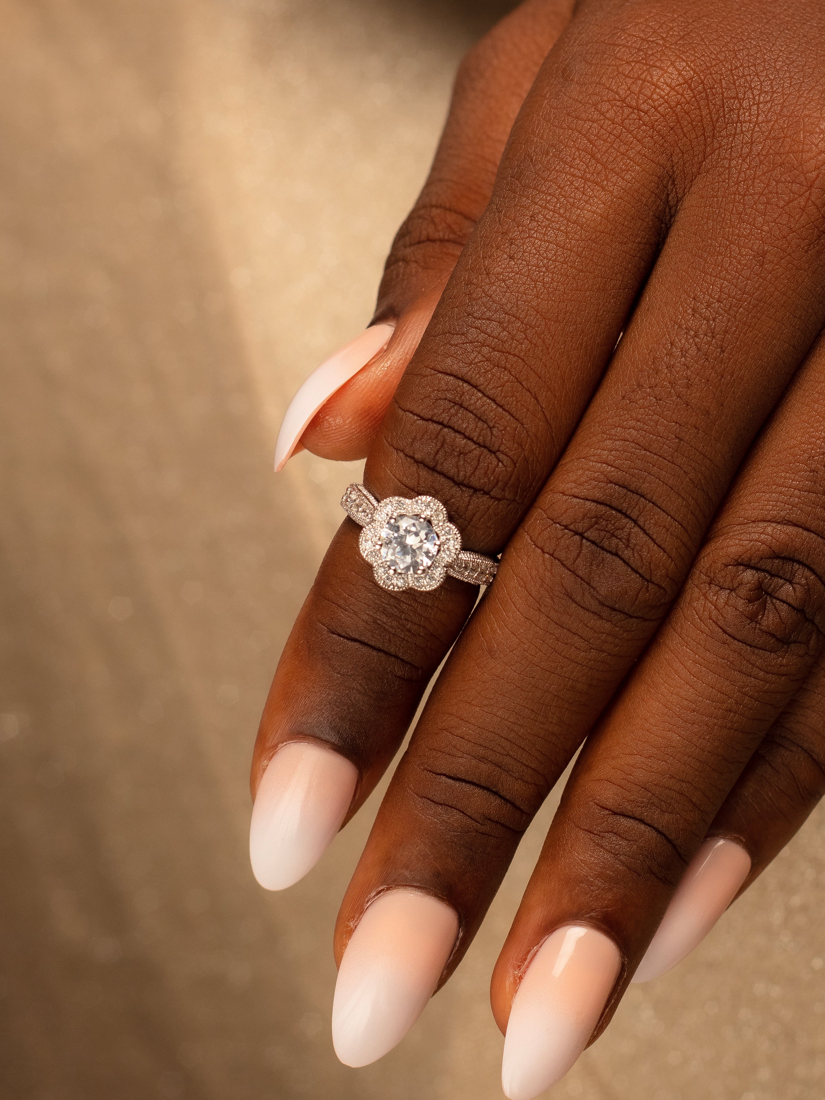 Luxurious and Alluring Sterling Silver Engagement ring