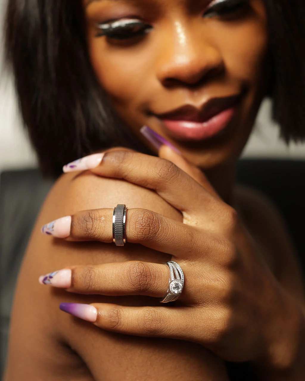 Beautiful Silver Wedding set is the perfect set