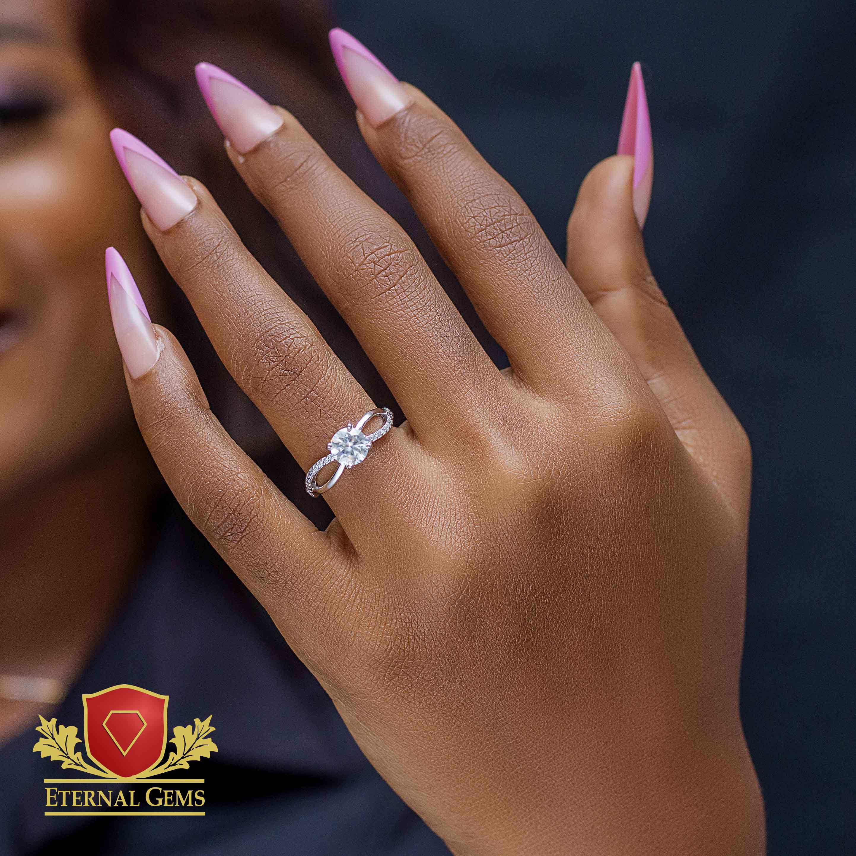 Juliet Exquisite Engagement Ring