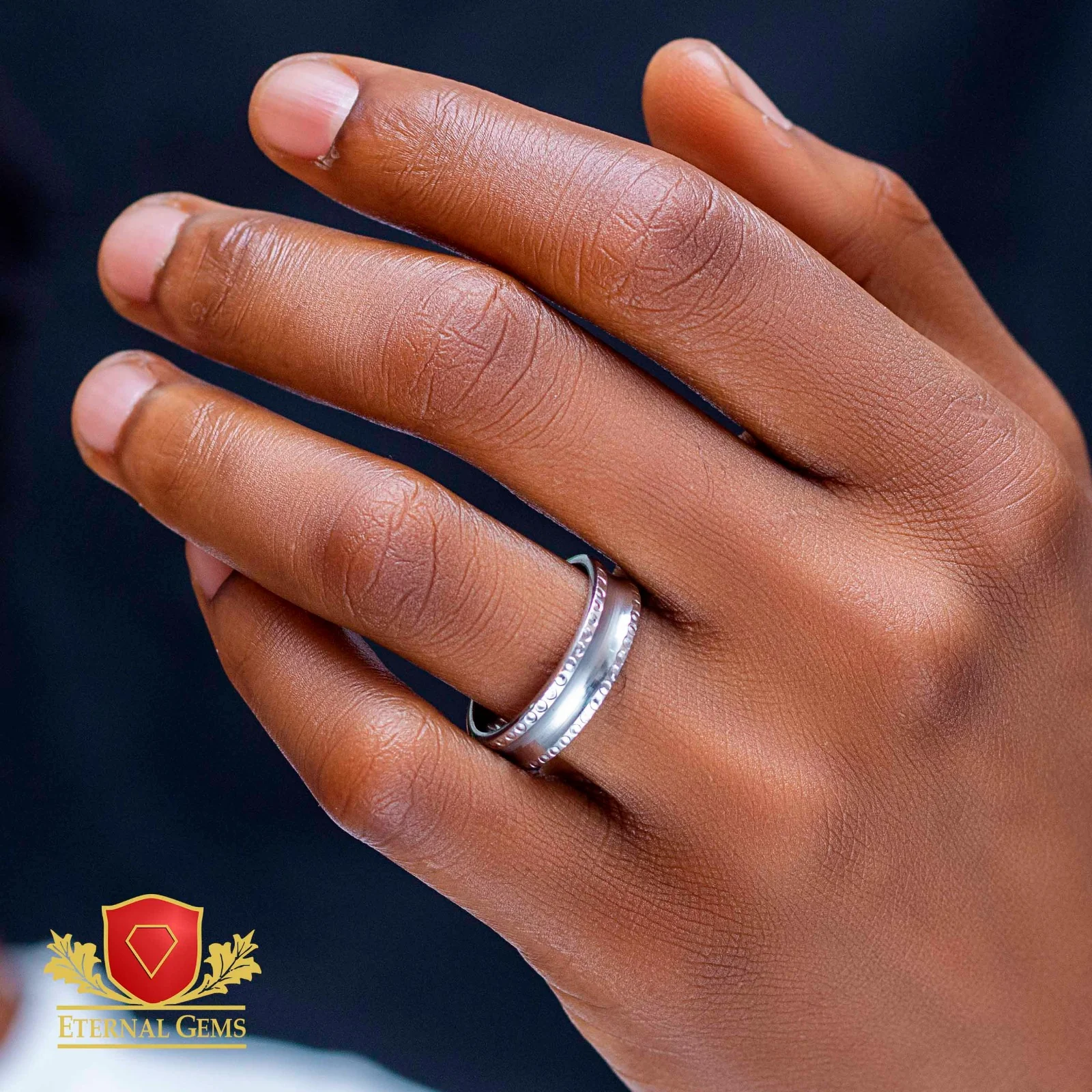 Maxwell Exclusive Titanium Male Band