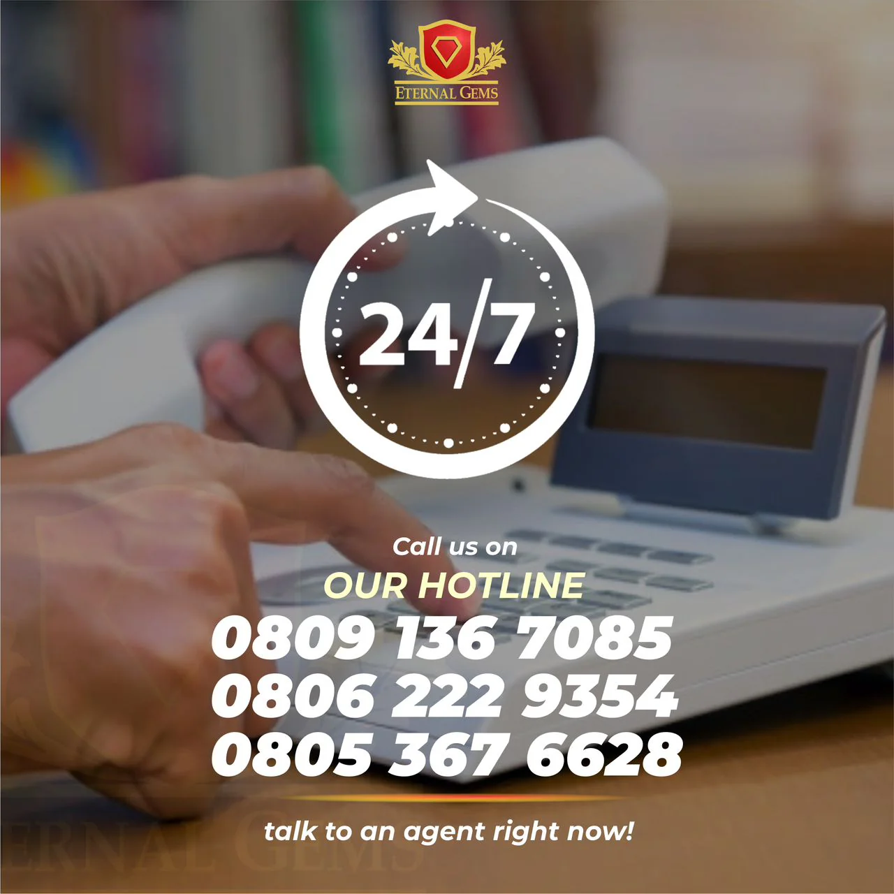 Saylor Silver wedding set