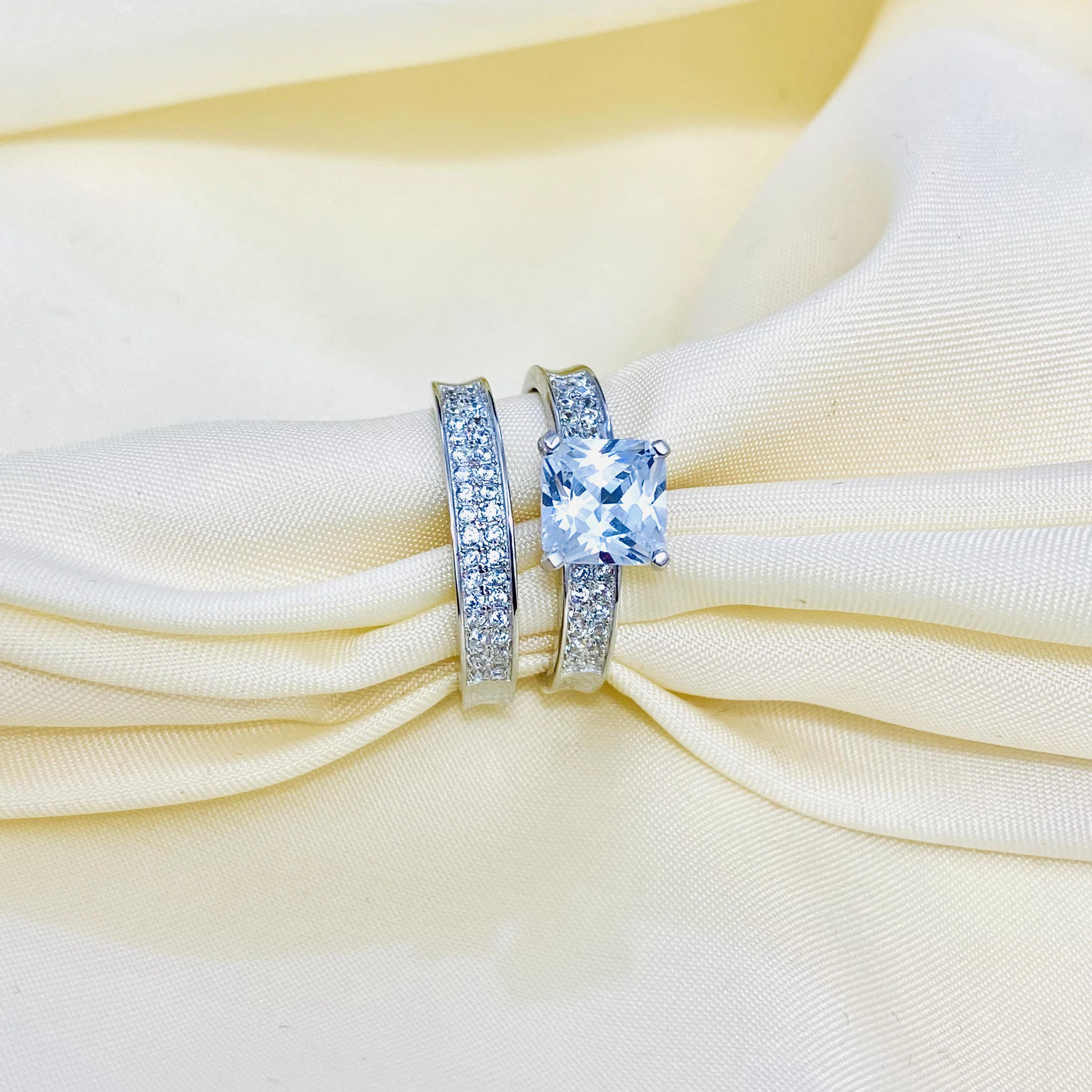 Stunning Silver Bridal set is the perfect set