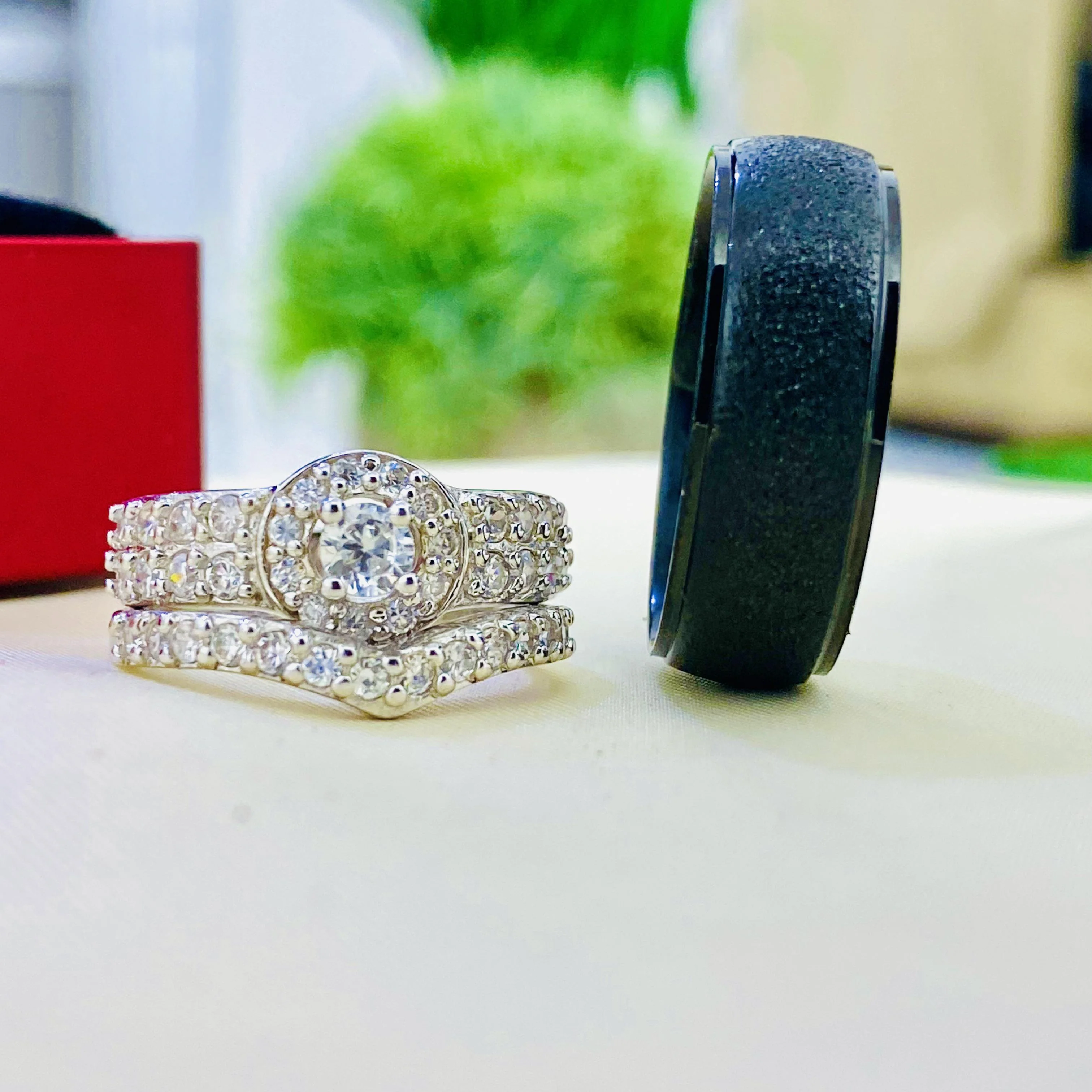 Ariel Silver wedding set
