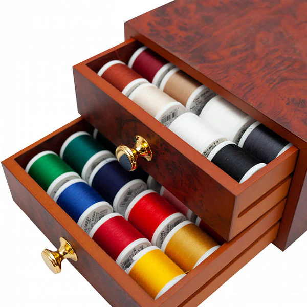 Coffret fils �� coudre<br> Madeira Aerofil n��120<br> 400m x48