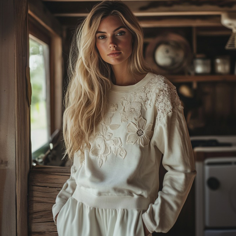 Women's Floral Lace Embroidery Art Crew Neck Sweatshirt