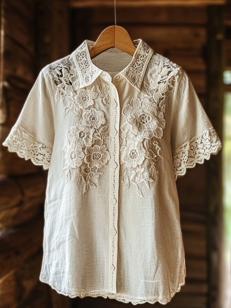 Women's Retro Floral Lace Embroidery Art Shirt