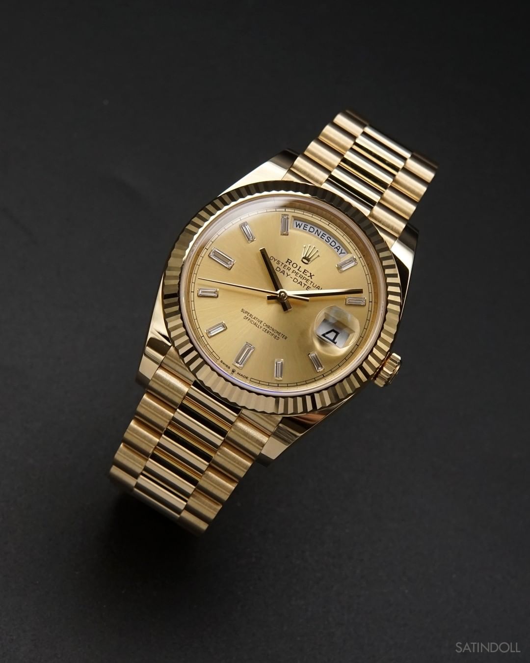228238 DAY-DATE 40 YELLOW GOLD