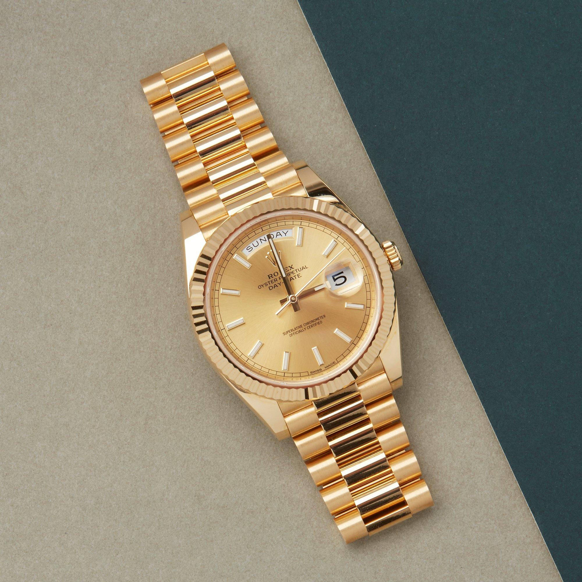 228238 DAY-DATE 40 YELLOW GOLD
