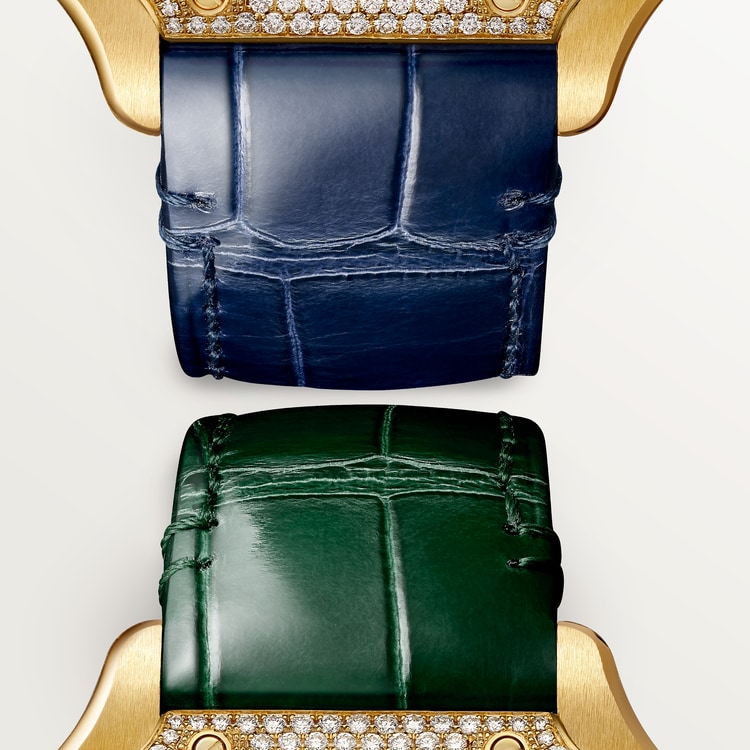 Santos de Cartier watch Medium model Sunray-effect dial 35.1 mm