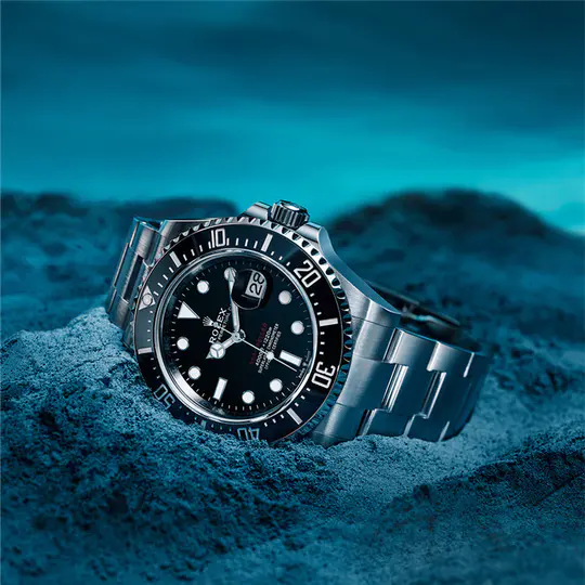Rolex Submariner Date Hulk Oystersteel Men's Watch 116610LV-0002