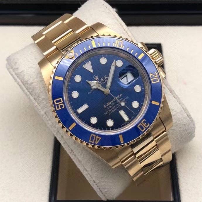 Perpetual Submariner m126613ln Series