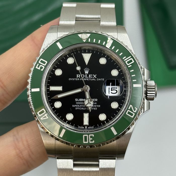 Rolex Submariner Date Green Bezel 41mm 126610LV-0002 Replica
