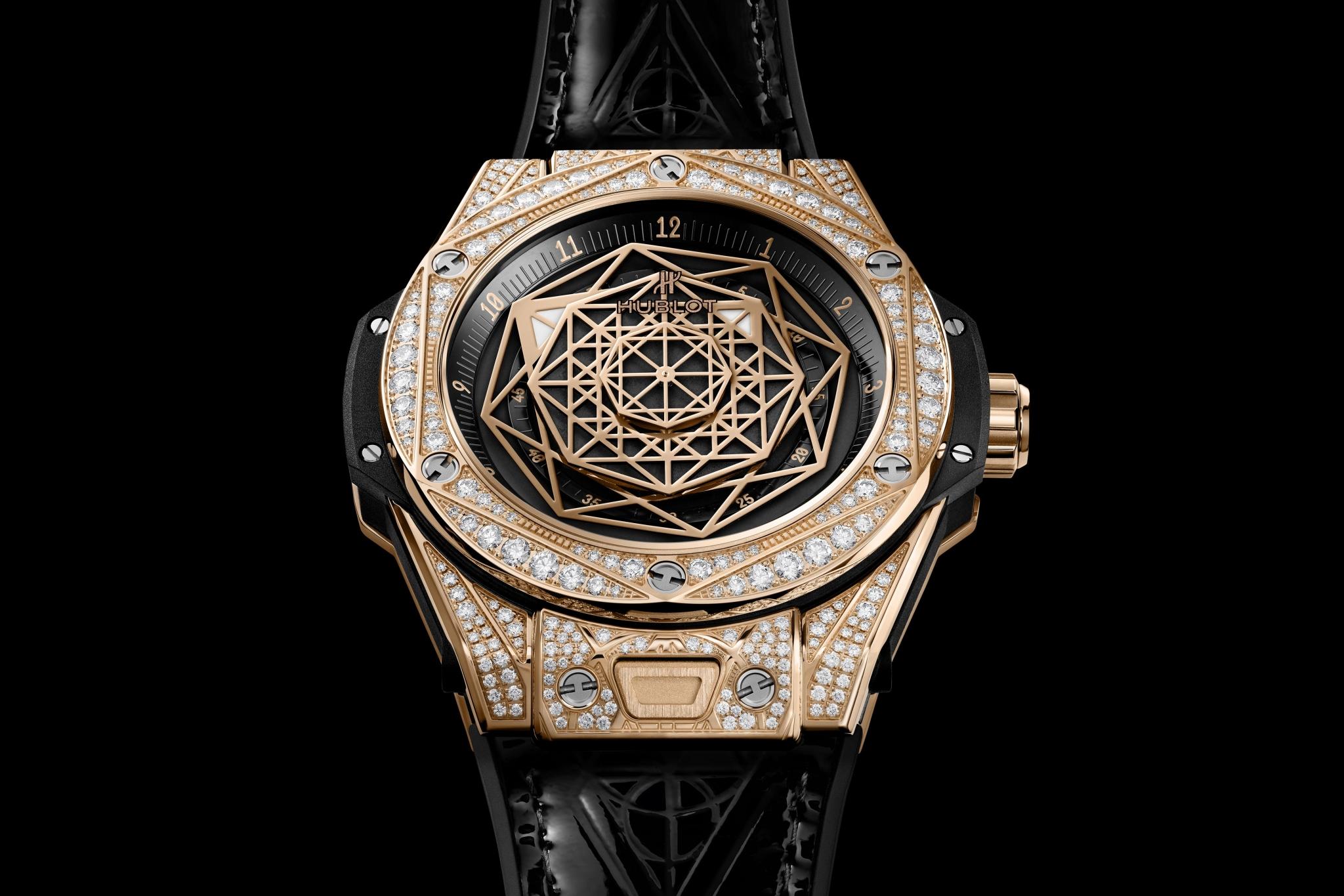 Hublot Big Bang SANG BLEU KING GOLD PAVΓ Ref# 465.OS.1118.VR.1704.MXM18