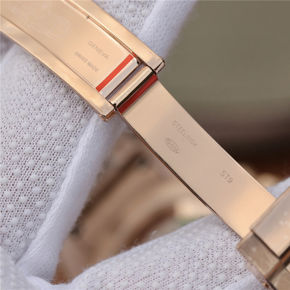 Rolex GMT-Master II Root Beer Men's Watch 126711CHNR-0002