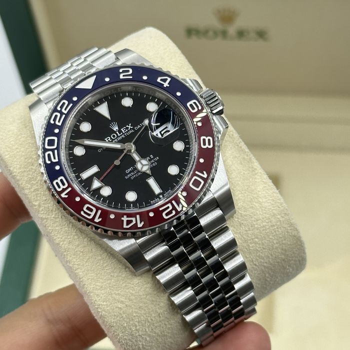 Rolex GMT Master ll Pepsi Bezel Jubilee Bracelet Men's Watch M126710BLRO-0001