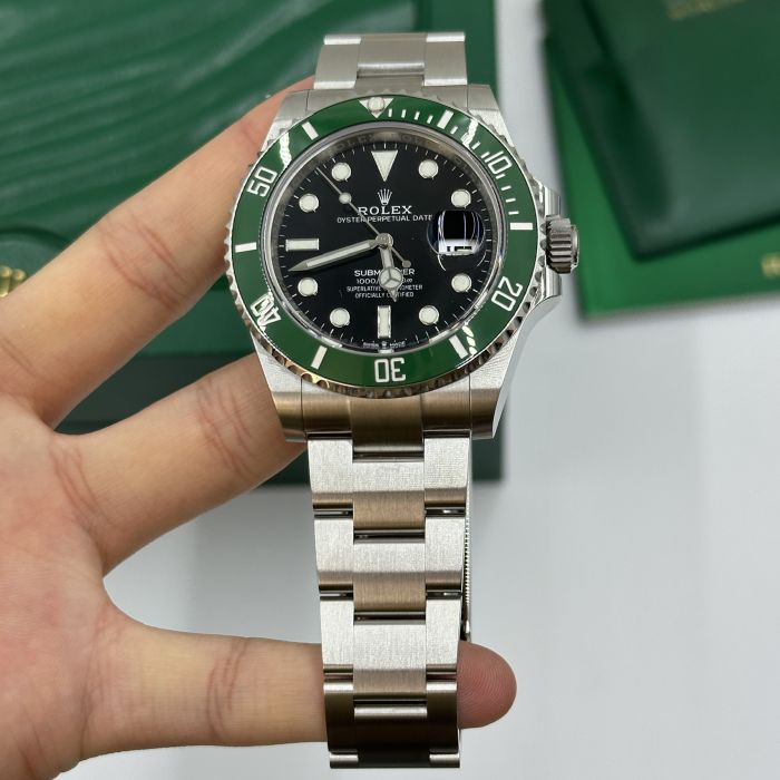 Rolex Submariner Date Green Bezel 41mm 126610LV-0002 Replica