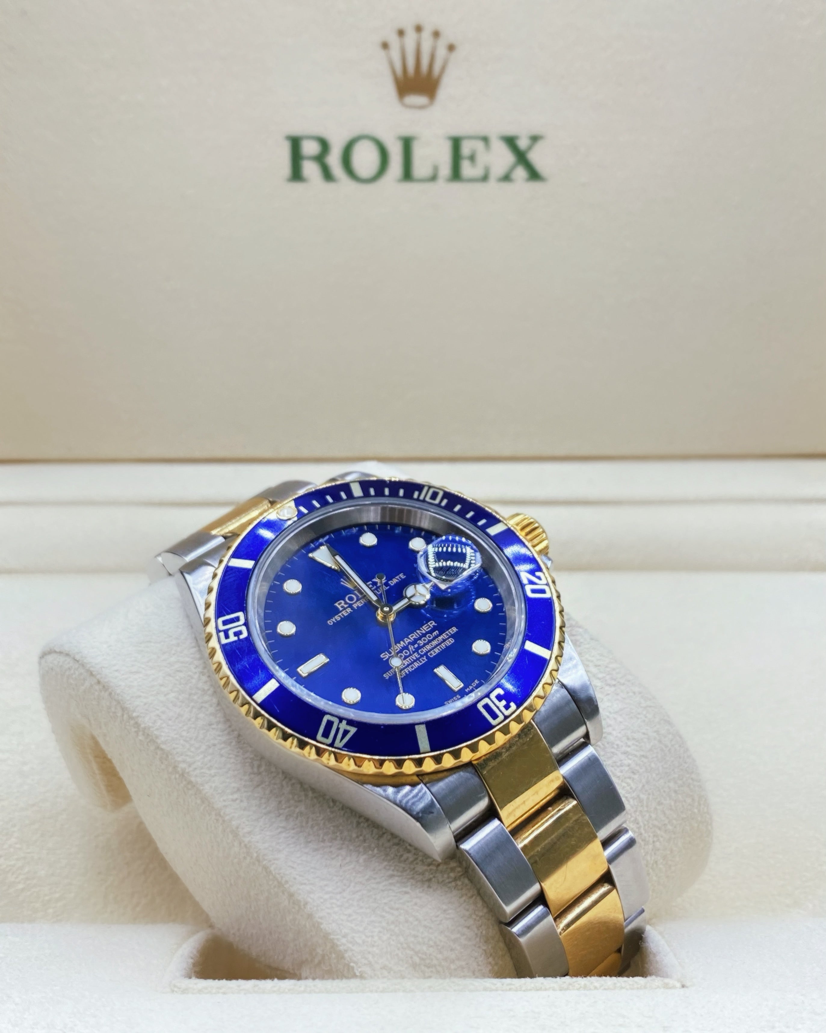 Rolex Submariner Bluesy Blue Index Dial Oyster Bracelet Mens Watch 116613lb-0005
