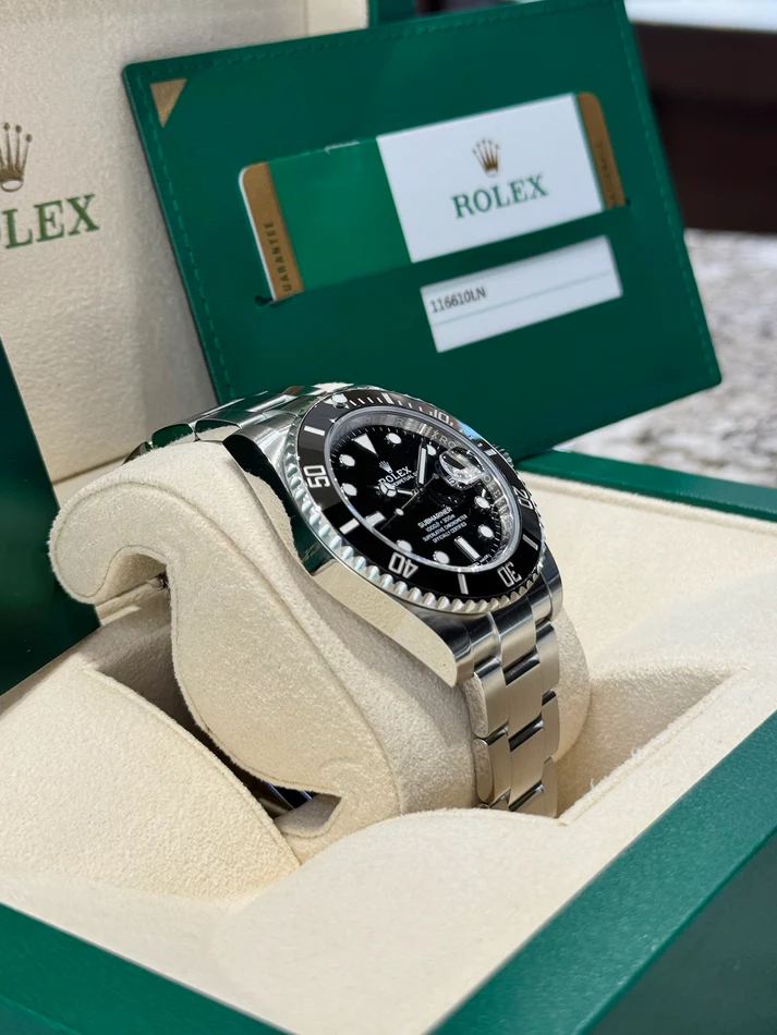 Rolex Submariner Date Black Dial Men's Watch 116610LN-0001