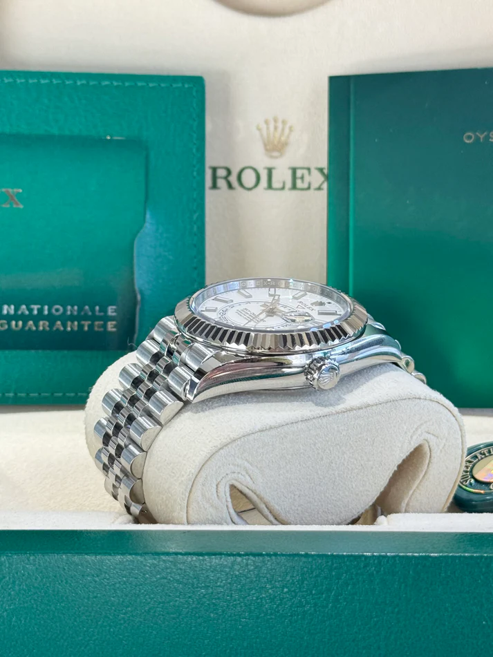 Rolex Sky-Dweller 42mm Black Dial Oyster Bracelet Men's Watch 326939