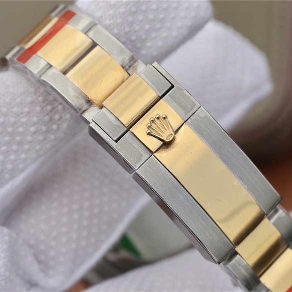 Rolex GMT-Master II 40mm Automatic Men's Watch 116710LN-0001