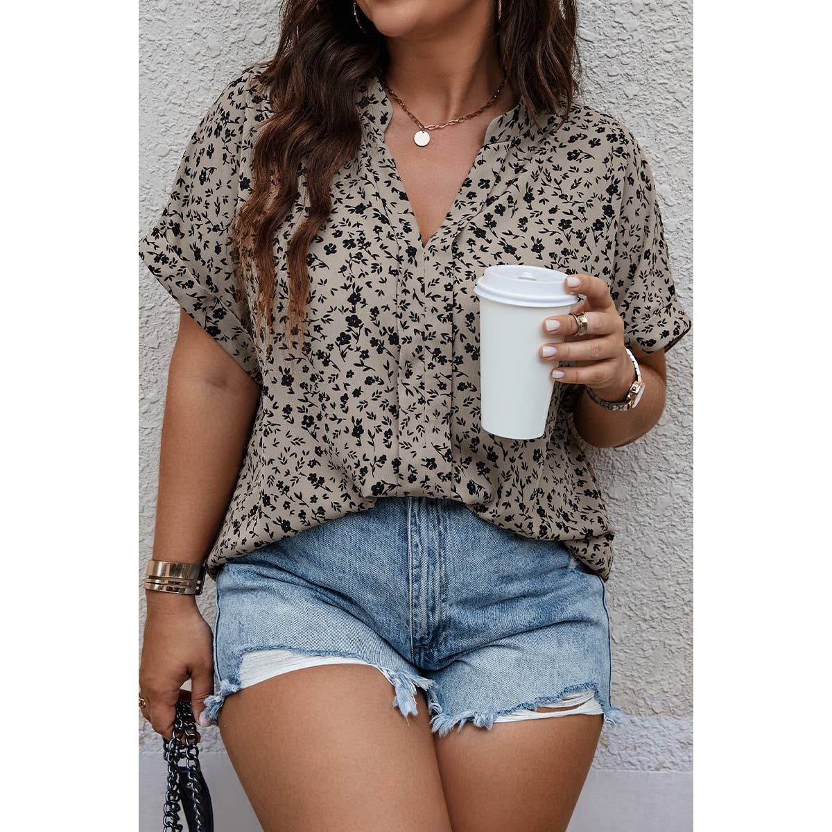 Plus Size Floral Print Loose Fit V Neck Blouse - BBHGWM