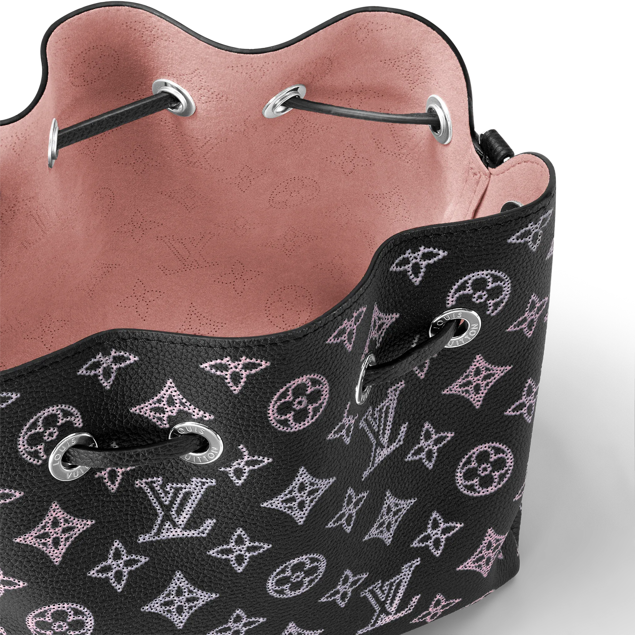 Replicate Bella M21096 (1:1Replicate )(1:1 replica)