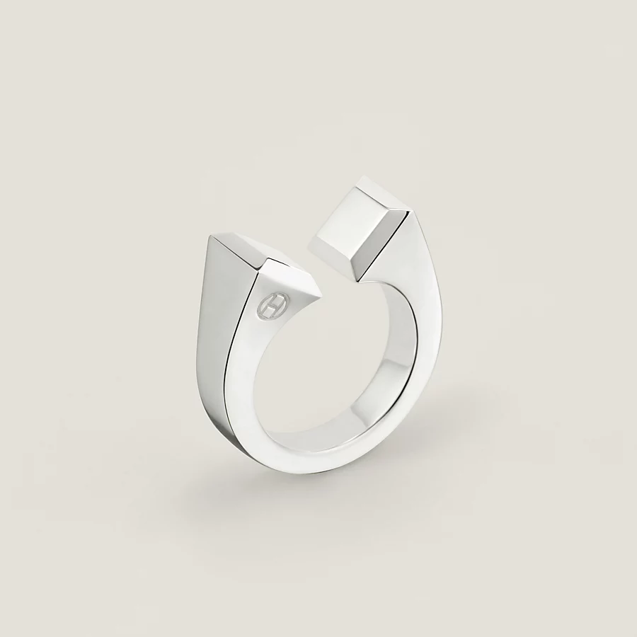 Replicate Clou de forge ring, large model(1:1 replica)