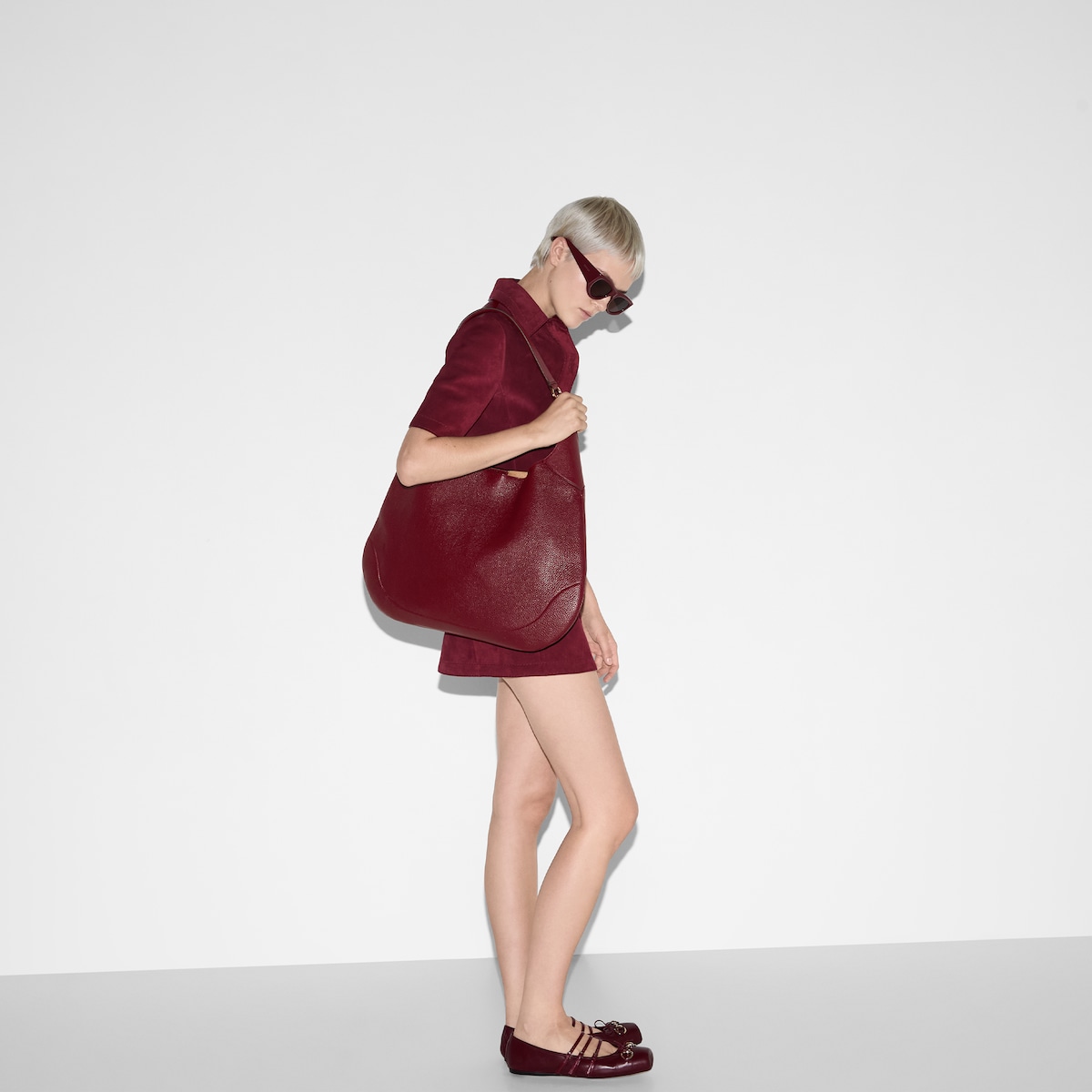 Replicate Gucci B Medium Shoulder Bag(1:1 replica)